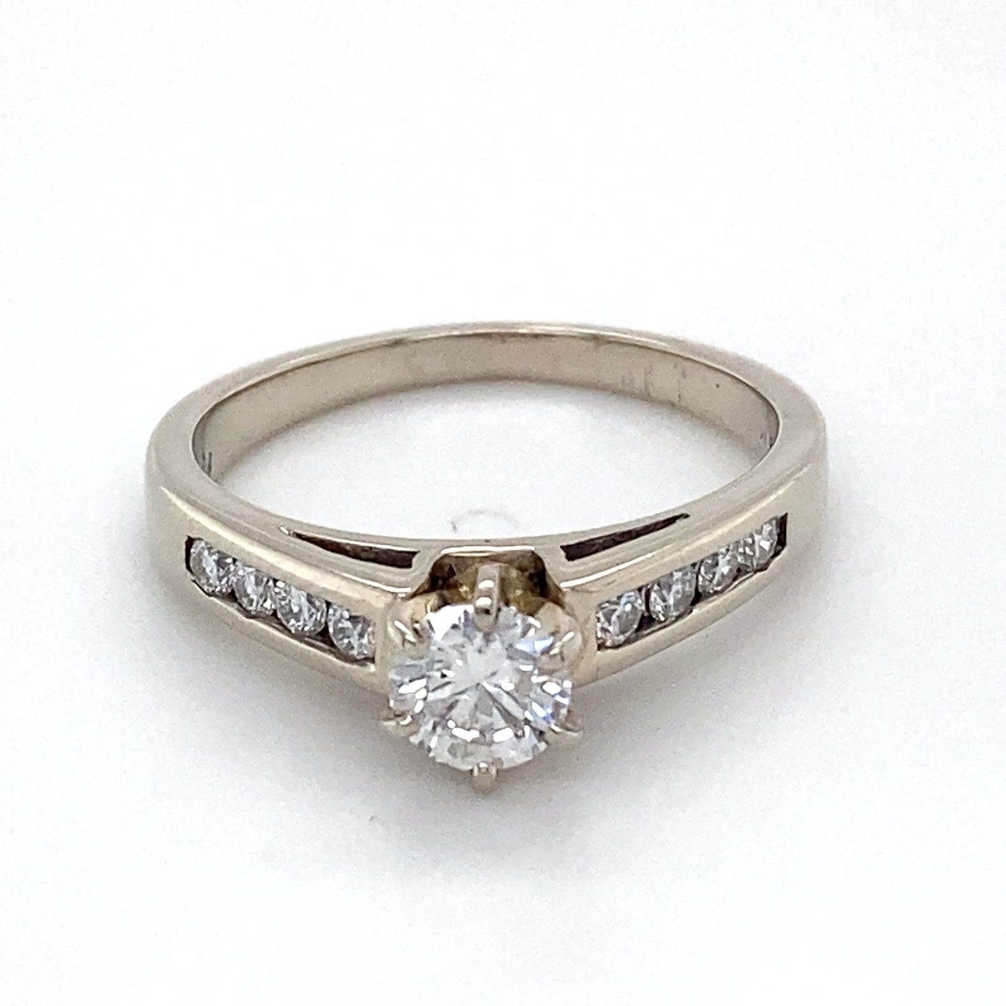 14K Yellow Gold Diamond Ring; 0.75CTW; Size 7; 3.3g