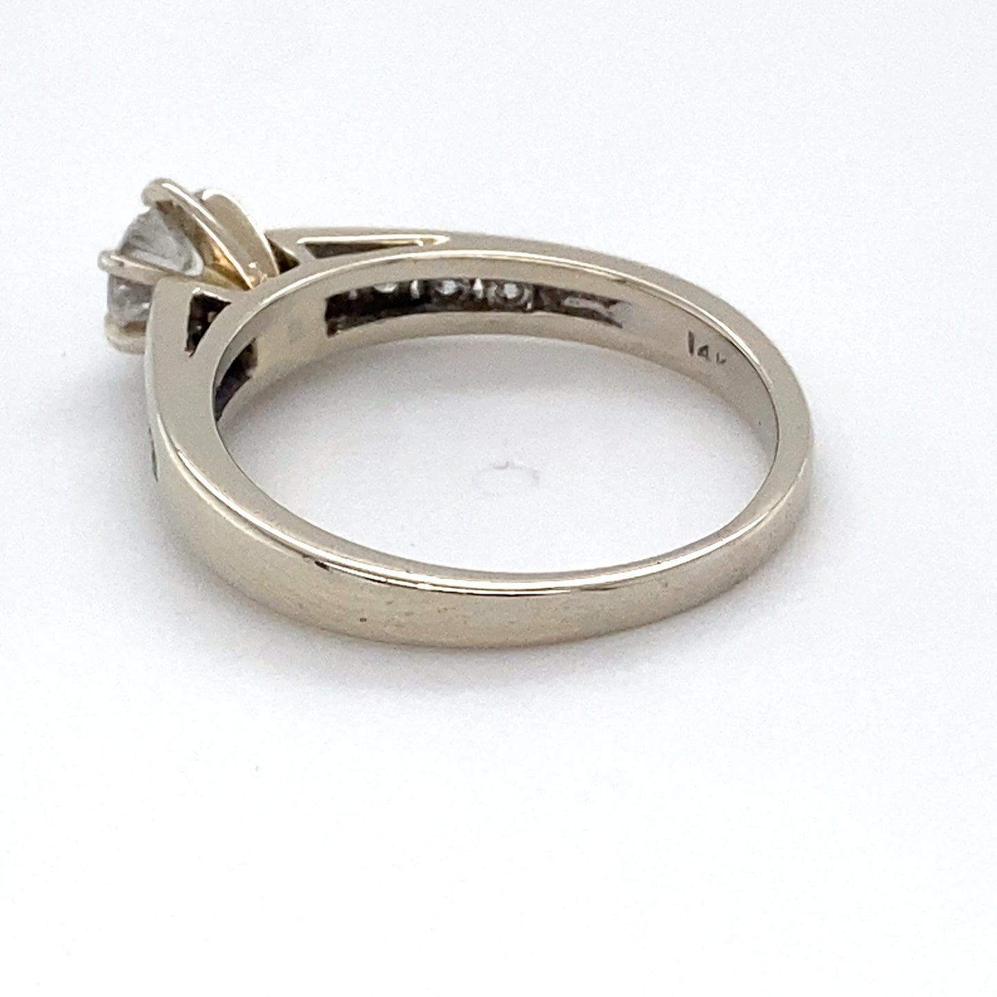 14K Yellow Gold Diamond Ring; 0.75CTW; Size 7; 3.3g