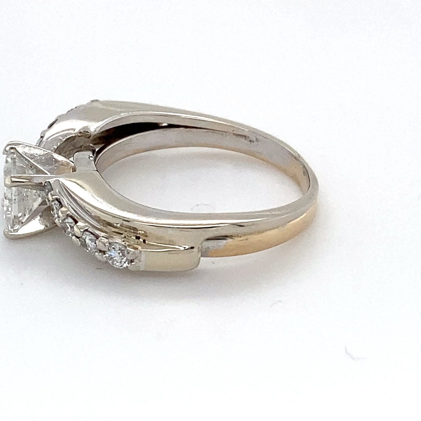 14K White Gold Diamond Ring; 1.05CTW; Size 6.5; 4.3g