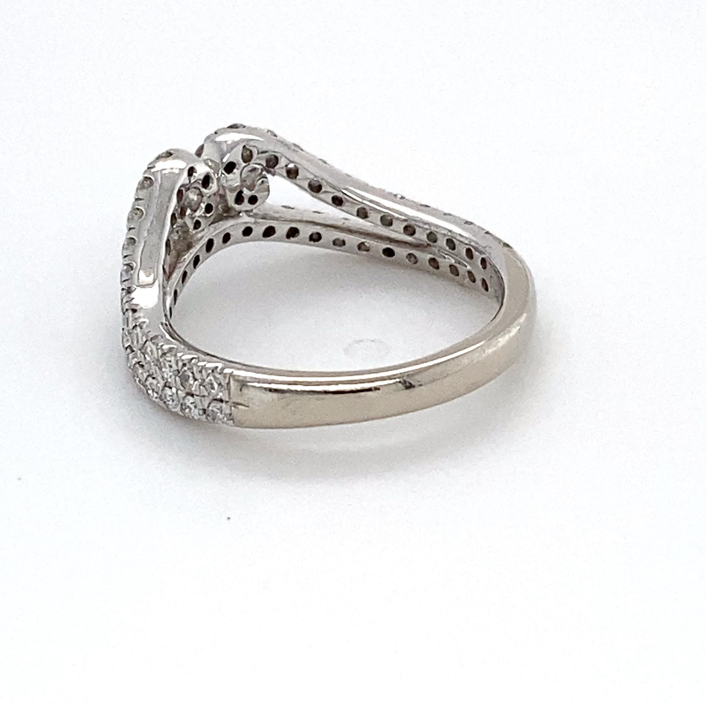 14K White Gold Diamond Ring; 0.50CTW; Size 3.5; 2.4g