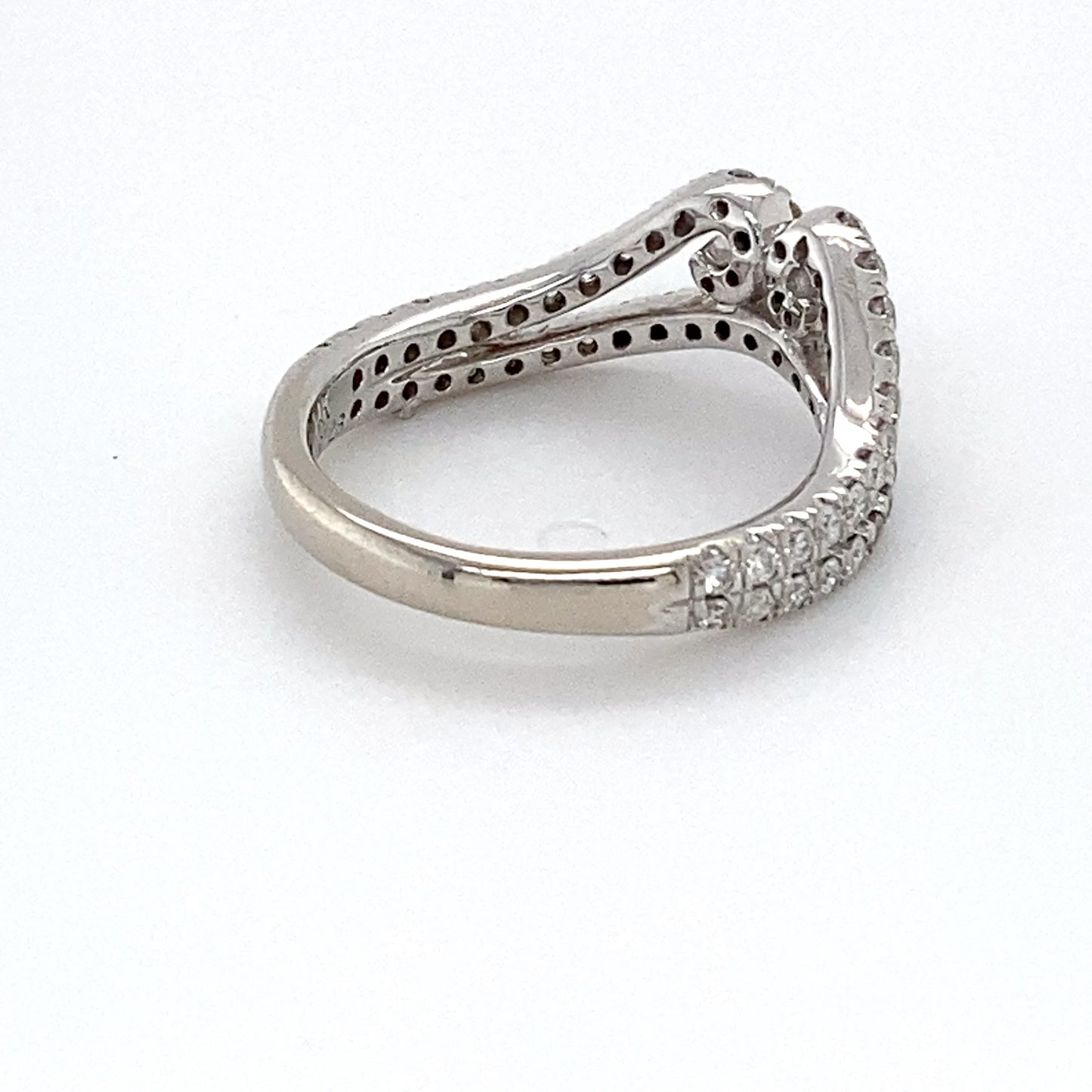 14K White Gold Diamond Ring; 0.50CTW; Size 3.5; 2.4g