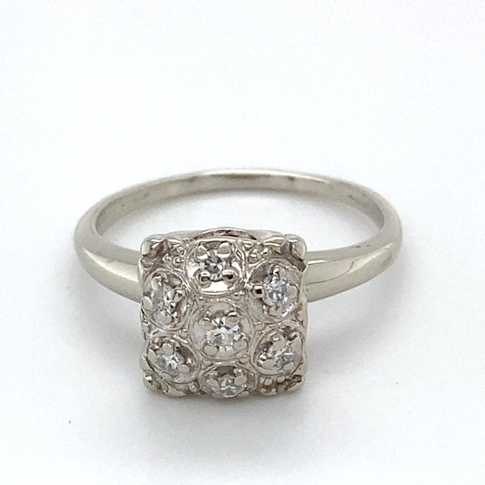 14K White Gold Diamond Ring; 0.30CTW; Size 7.5; 4.0g