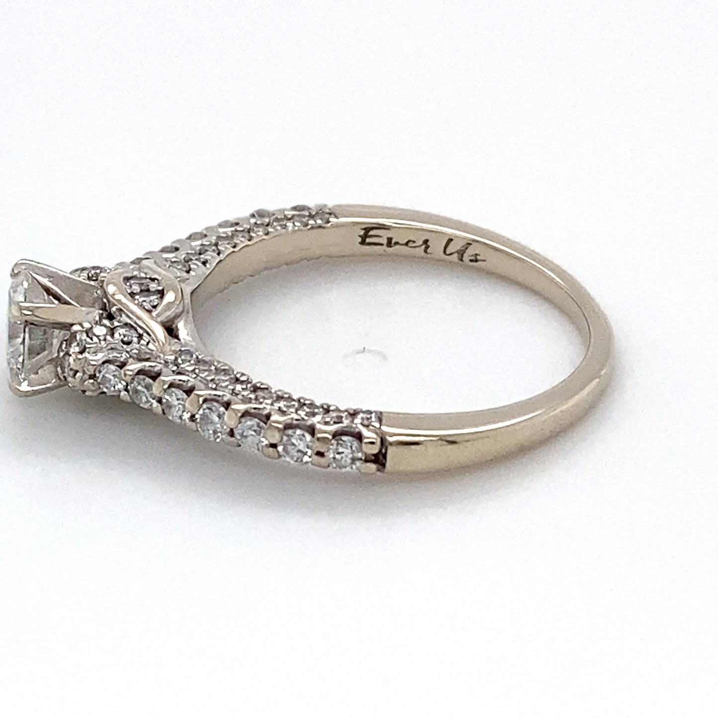 14K White Gold Diamond Ring; 0.90CTW; Size 6.5; 3.5g