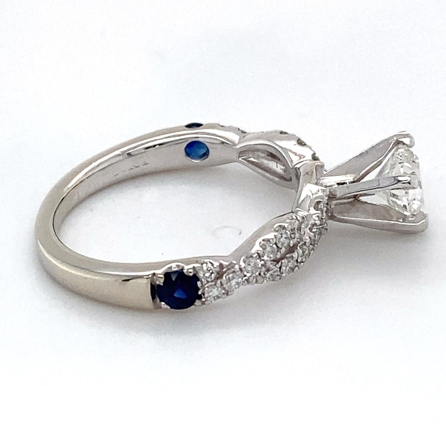 14K White Gold Diamond Ring; 0.80CTW; Size 6; 3.8g
