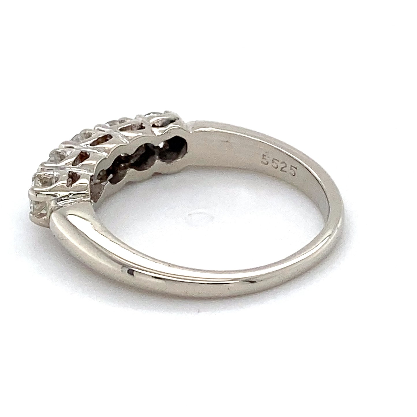 14K White Gold Diamond Ring; 0.50CTW; Size 6; 3.3g