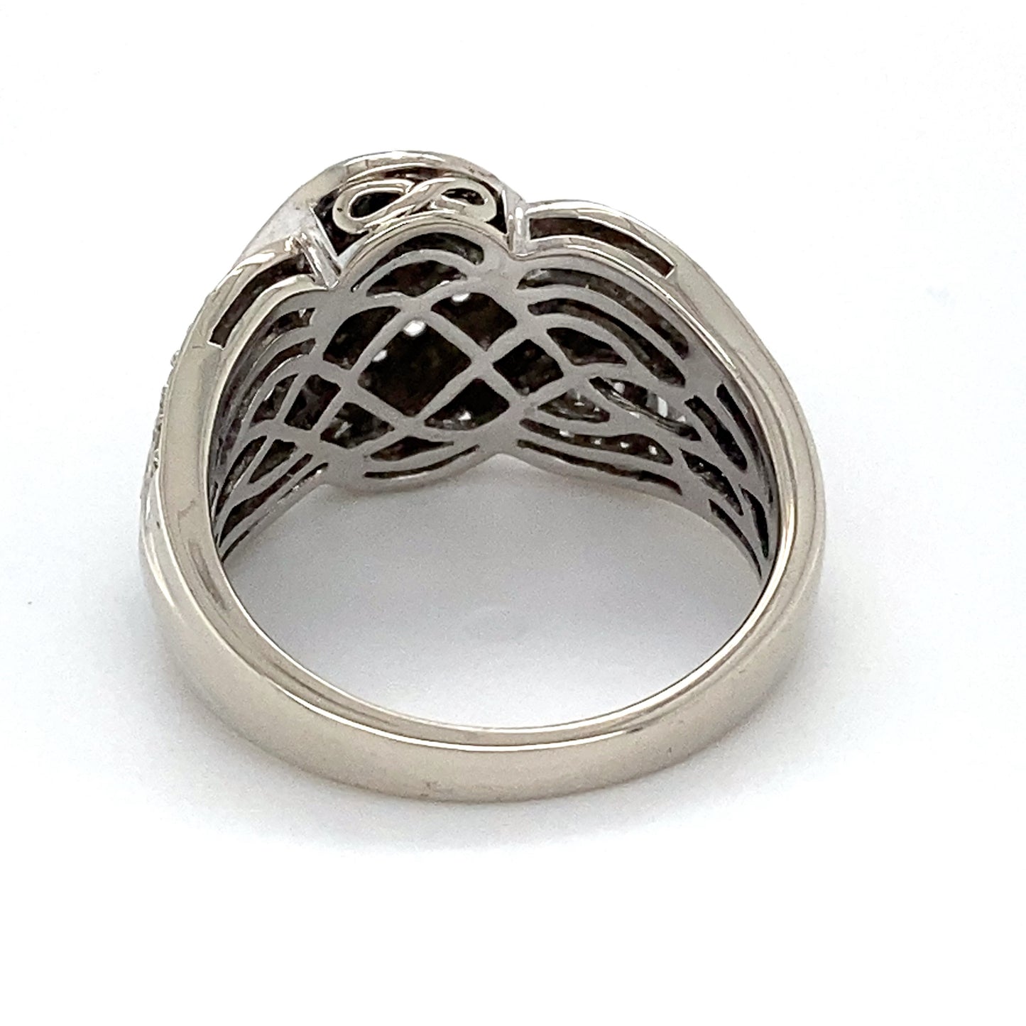 10K White Gold Diamond Ring; 1.25CTW; Size 7; 5.9g
