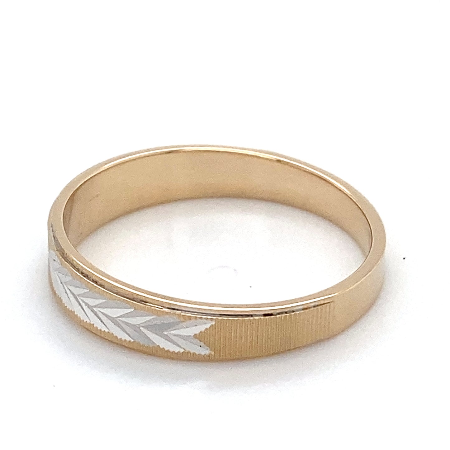 14K Two-Tone Yellow & White Gold Ring; 2.1DWT; 3.2g; Size: 10