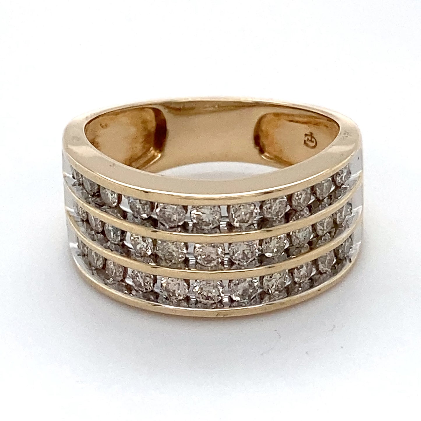 14K Yellow Gold Diamond Ring; 1.0CTW; Size: 7; 5.5g