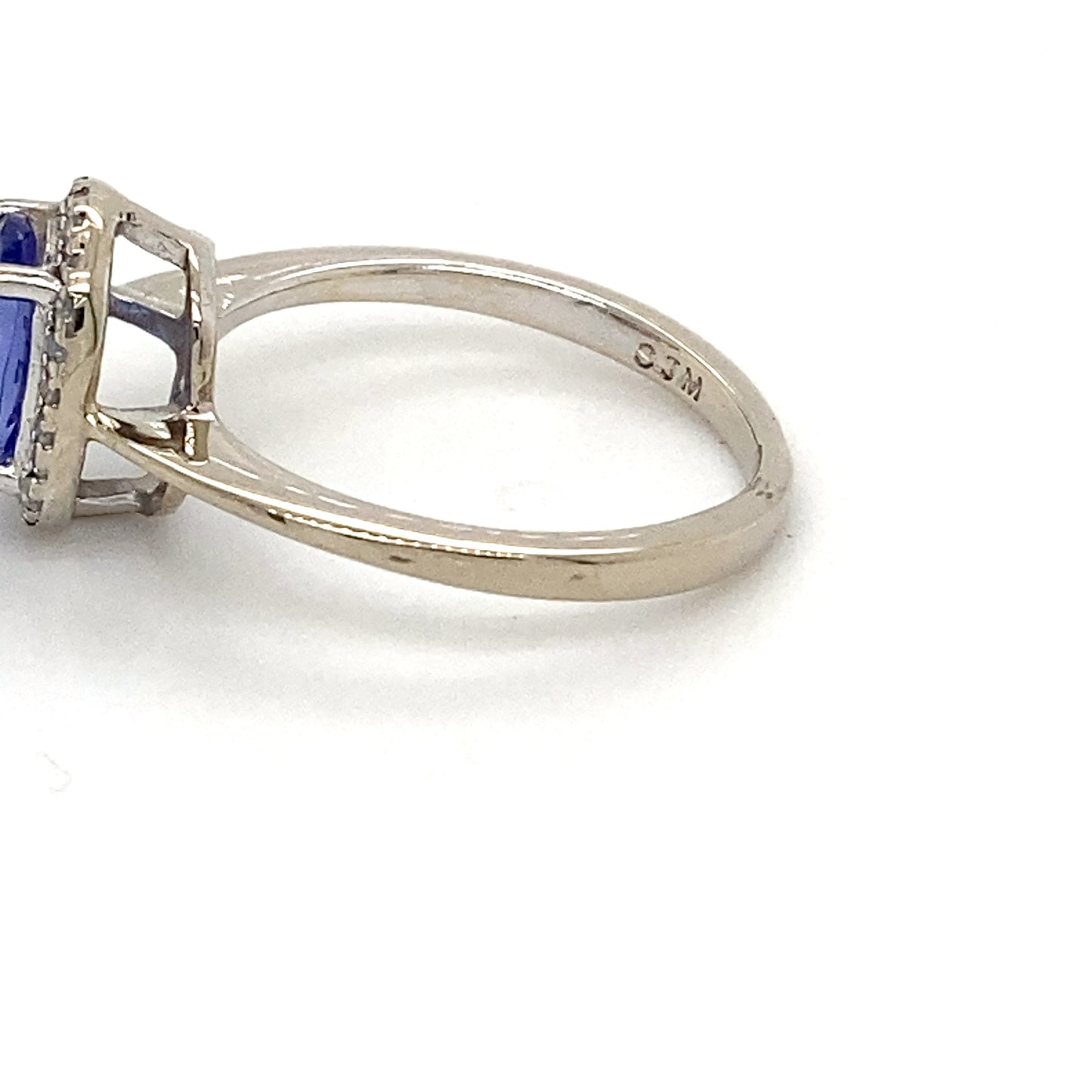 14K White Gold Tanzanite and Diamond Ring; 0.10CTW; Size 5