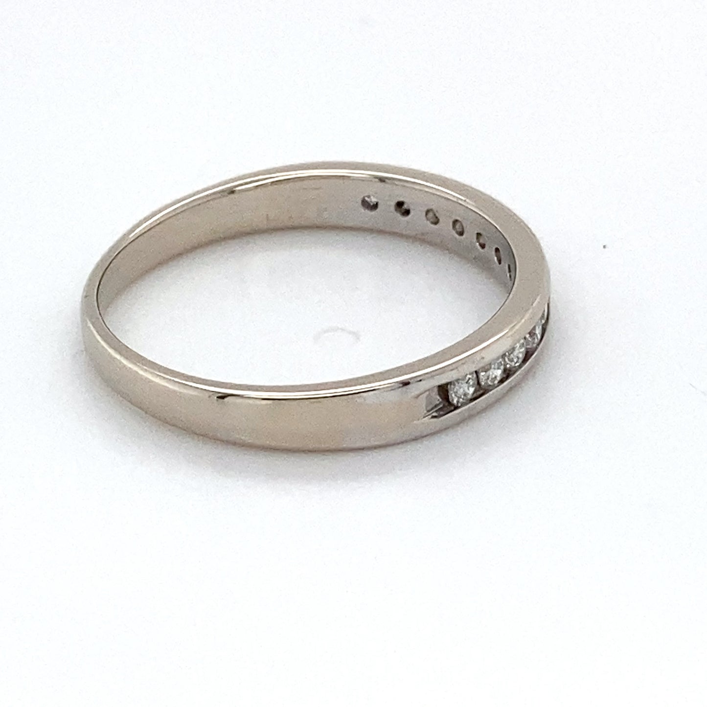 14K White Gold Diamond Ring; 0.16CTW; Size 8; 2.5g