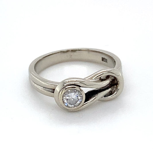 10K White Gold Diamond Ring; 0.24CTW; Size 5; 3.0g