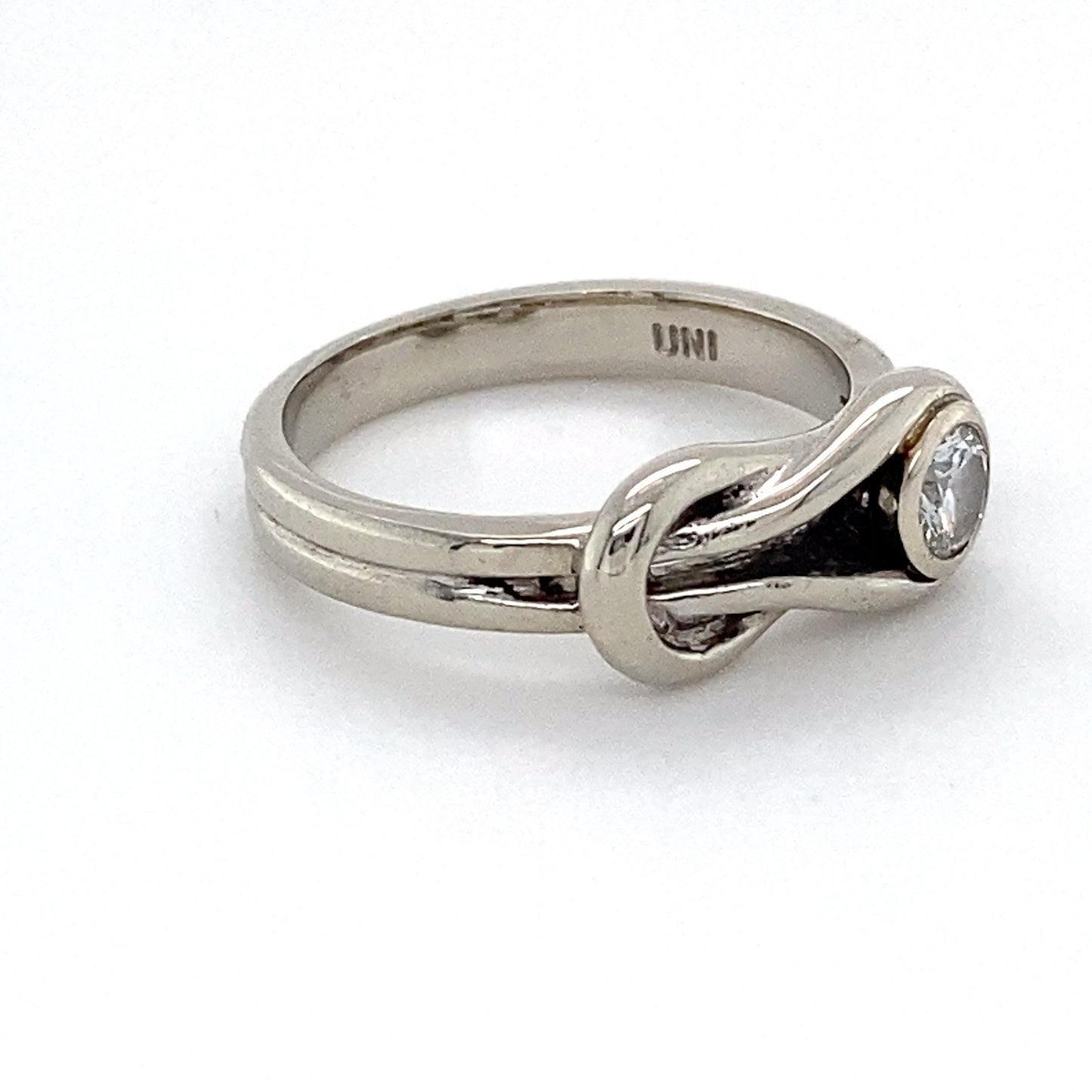 10K White Gold Diamond Ring; 0.24CTW; Size 5; 3.0g