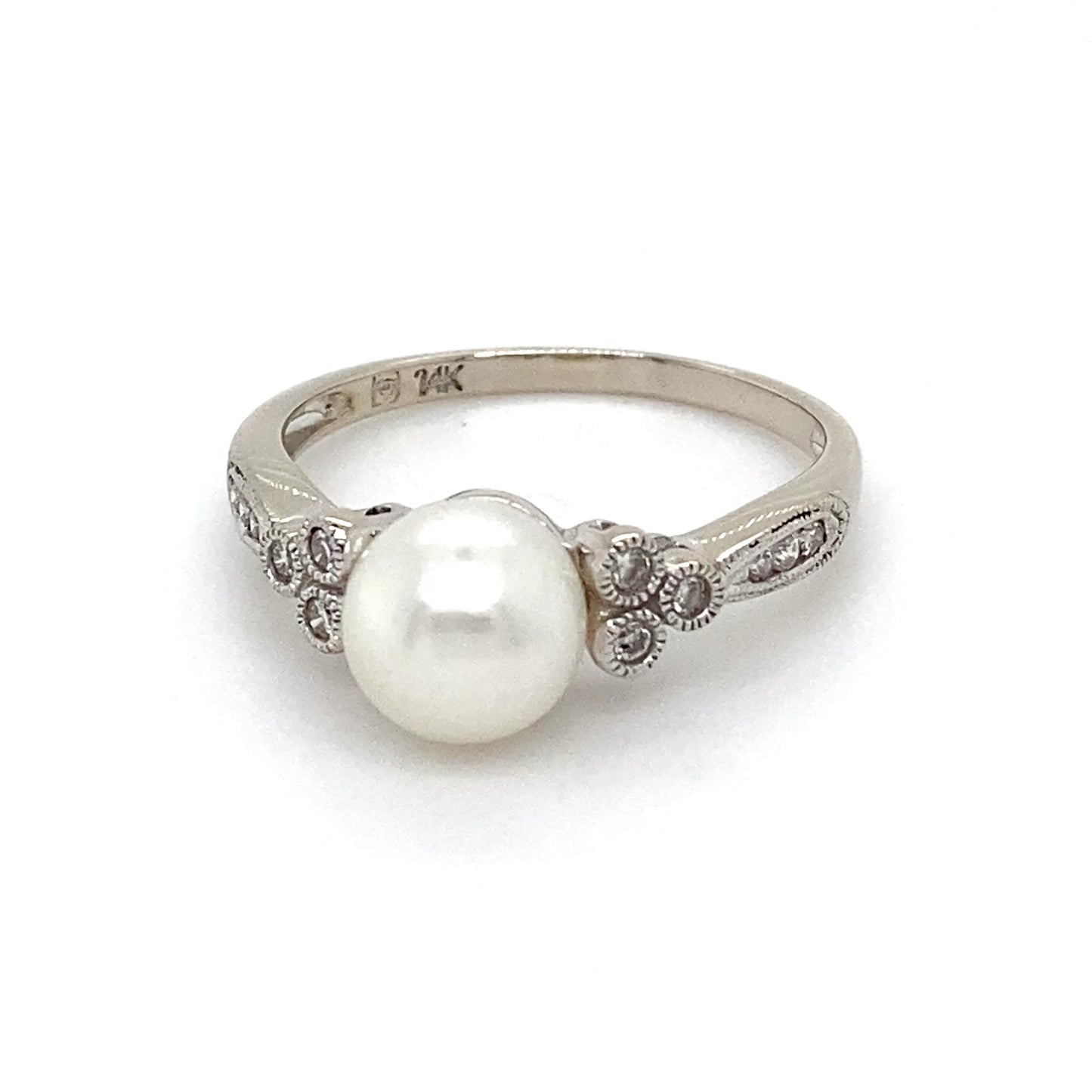 14K White Gold Pearl and Diamond Ring; 0.08CTW; Size 7