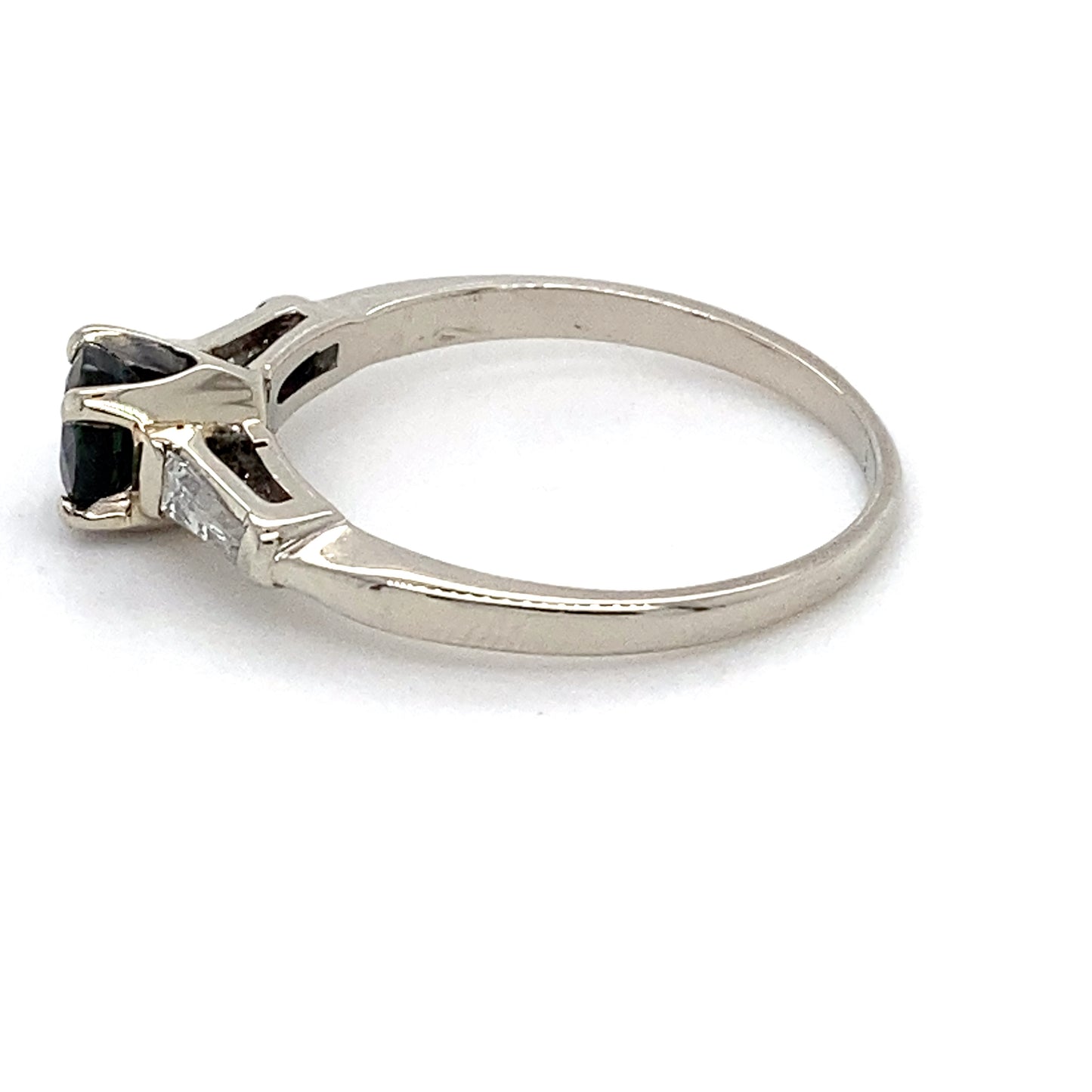 14K White Gold Sapphire & Diamond Ring; 0.16CTW; Size 7