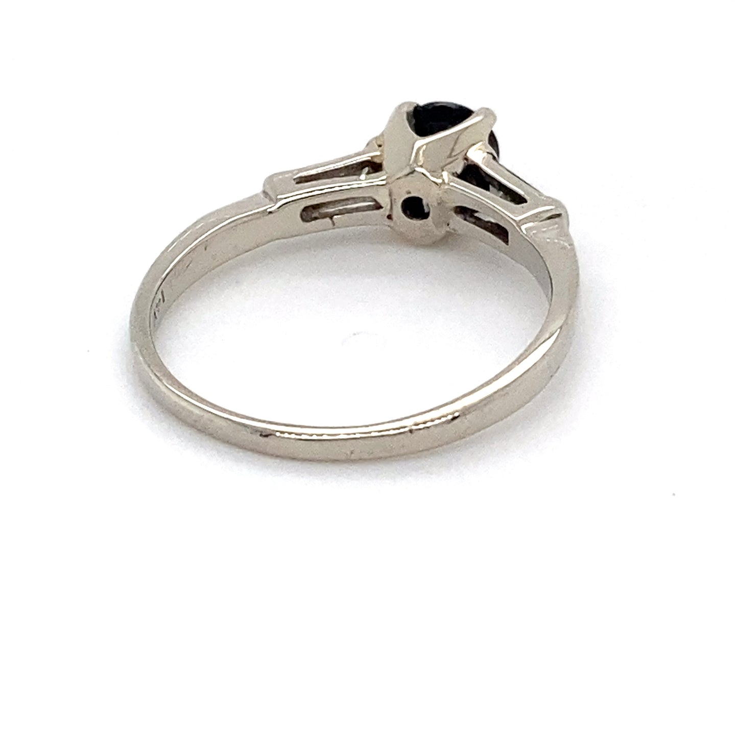 14K White Gold Sapphire & Diamond Ring; 0.16CTW; Size 7