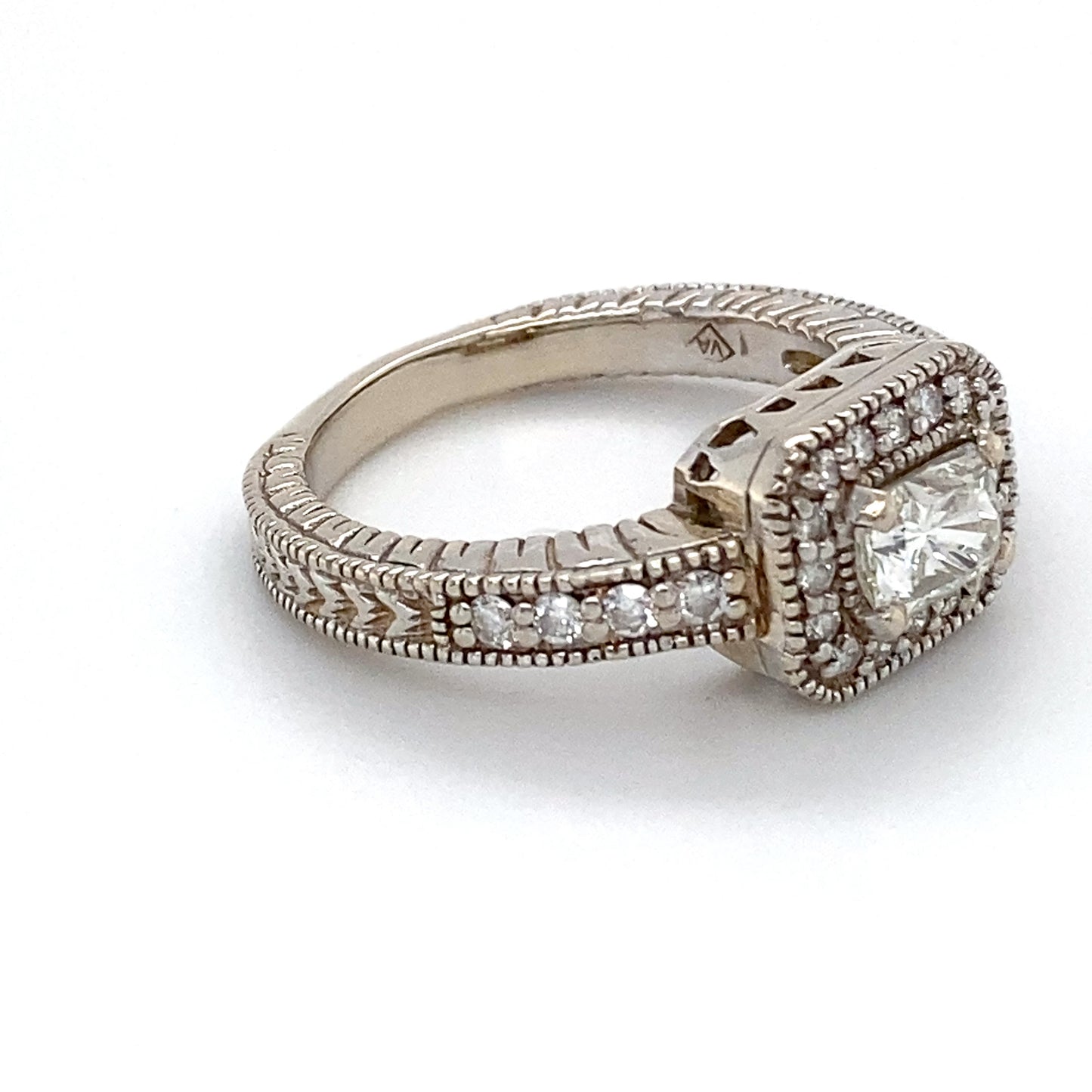 14K White Gold Diamond Ring; 1.01CTW; Size 8; 6.2g