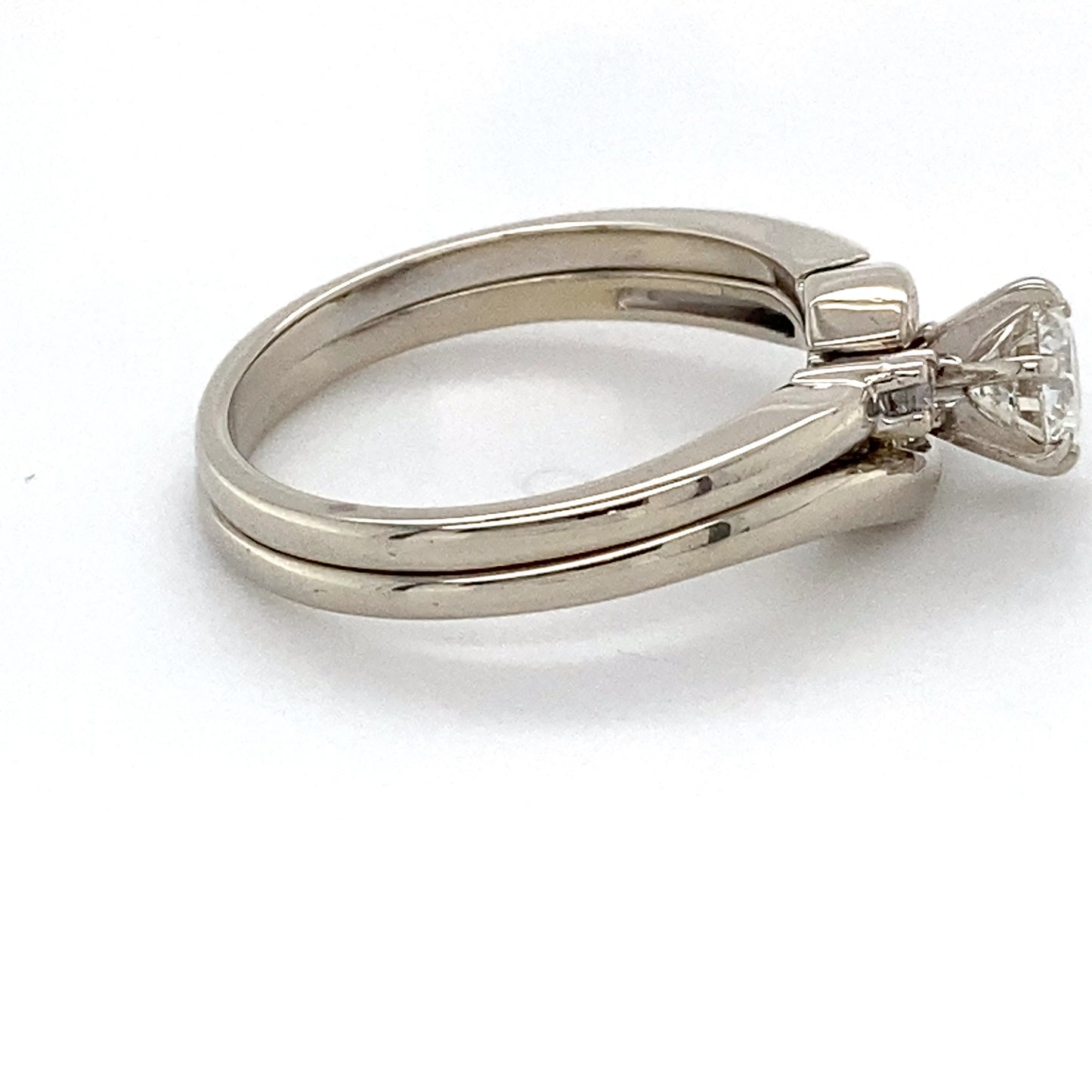 14K White Gold Diamond Stackable Ring; Size: 7; 4.4g