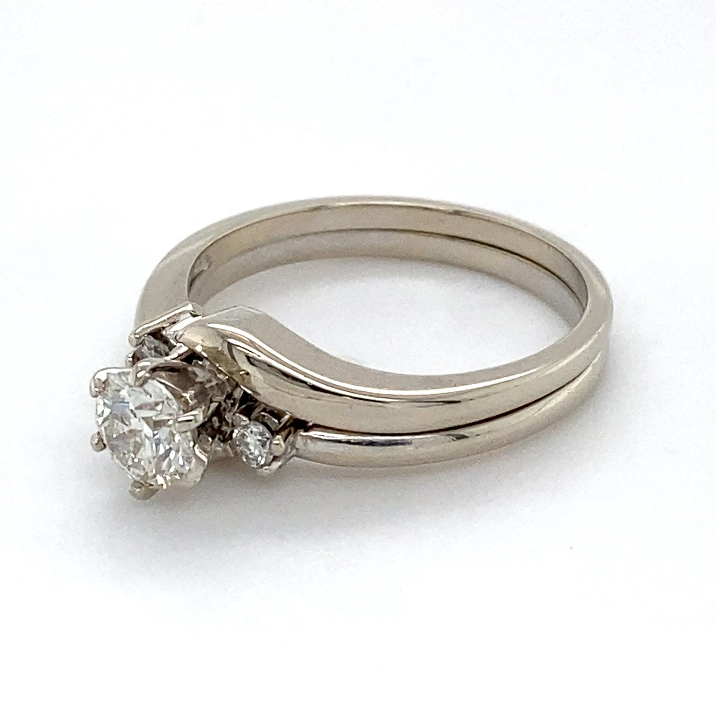 14K White Gold Diamond Stackable Ring; Size: 7; 4.4g