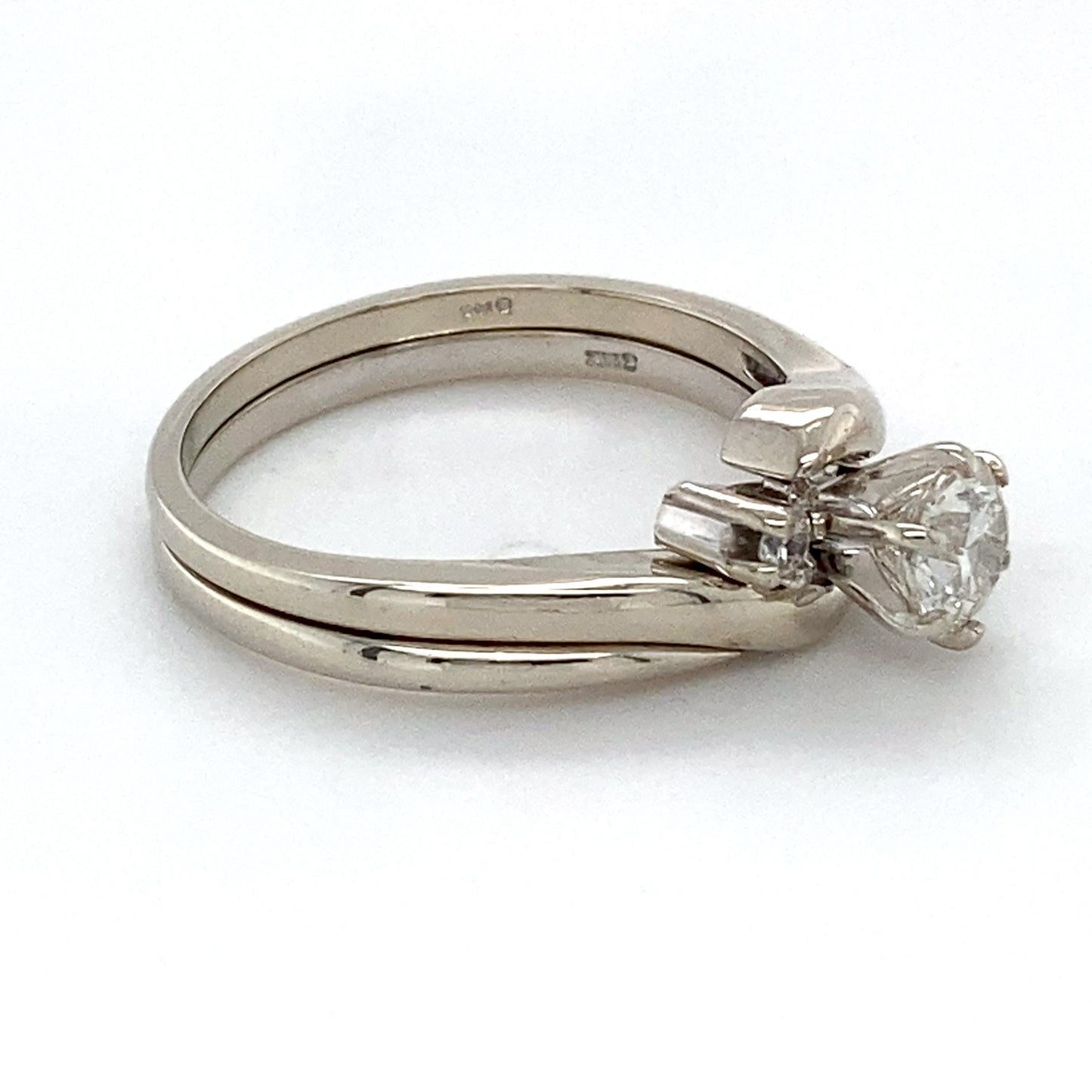 14K White Gold Diamond Stackable Ring; Size: 7; 4.4g
