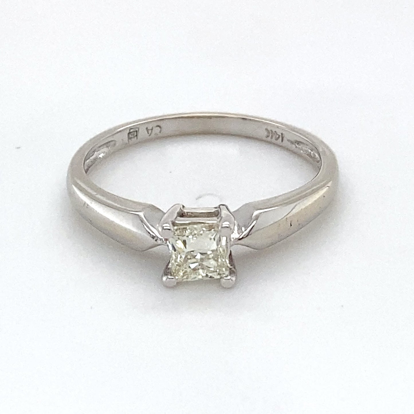 14K White Gold Diamond Ring; 0.40CTW; Size: 7.25; 2.1g