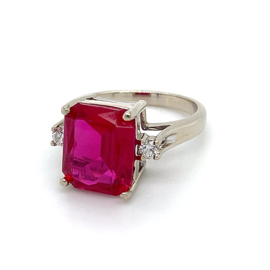 14K White Gold Ruby and Diamond Ring; 0.15CTW; Size 8; 6.1g