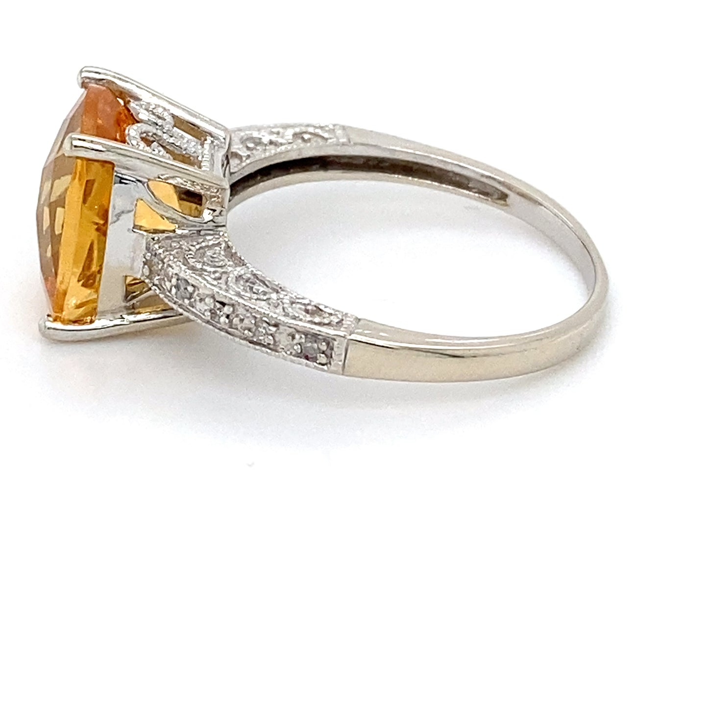 14K White Gold Citrine and Diamond Ring; 0.08CTW; Size 8; 3.9g