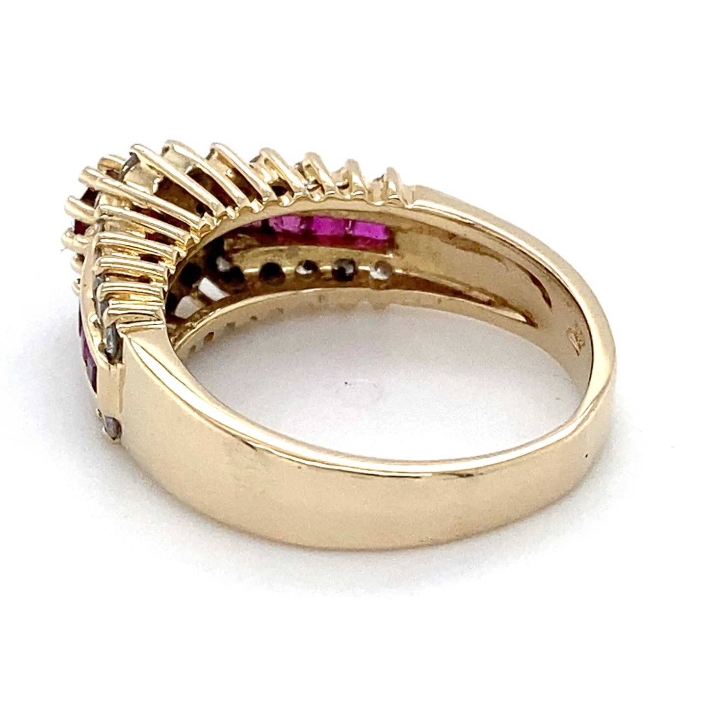 14K Yellow Gold Ruby & Diamond Ring; 0.33CTW; Size 7