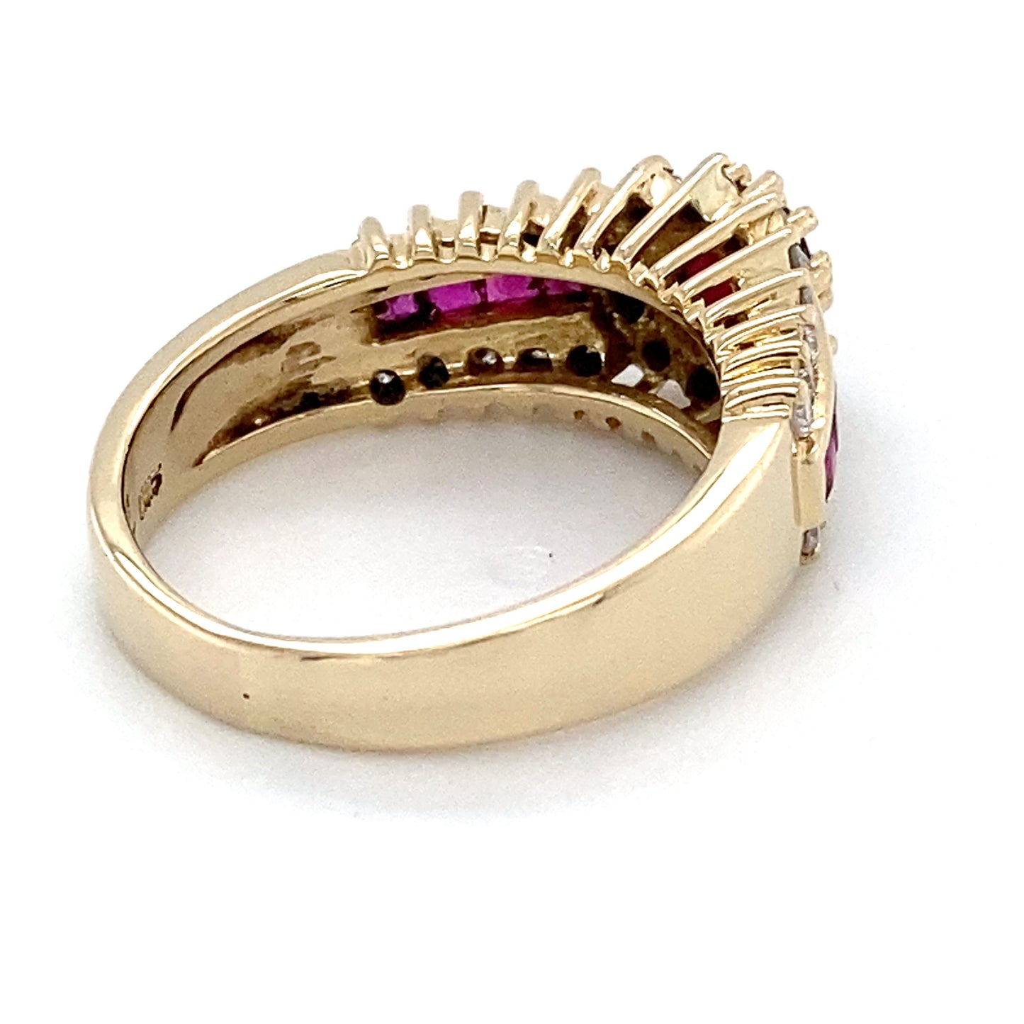 14K Yellow Gold Ruby & Diamond Ring; 0.33CTW; Size 7