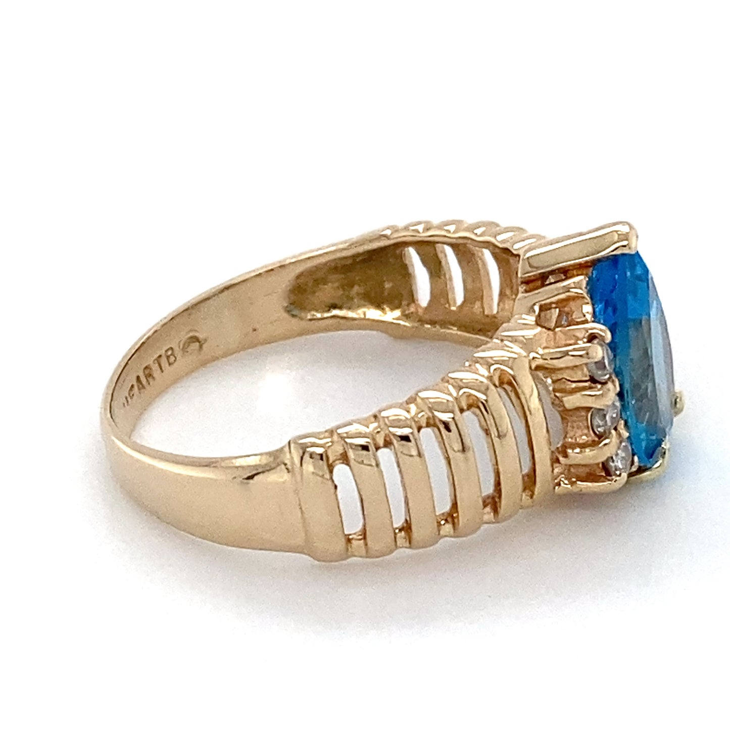 14K Yellow Gold Topaz & Diamond Ring; 0.05CTW; Size 6.5