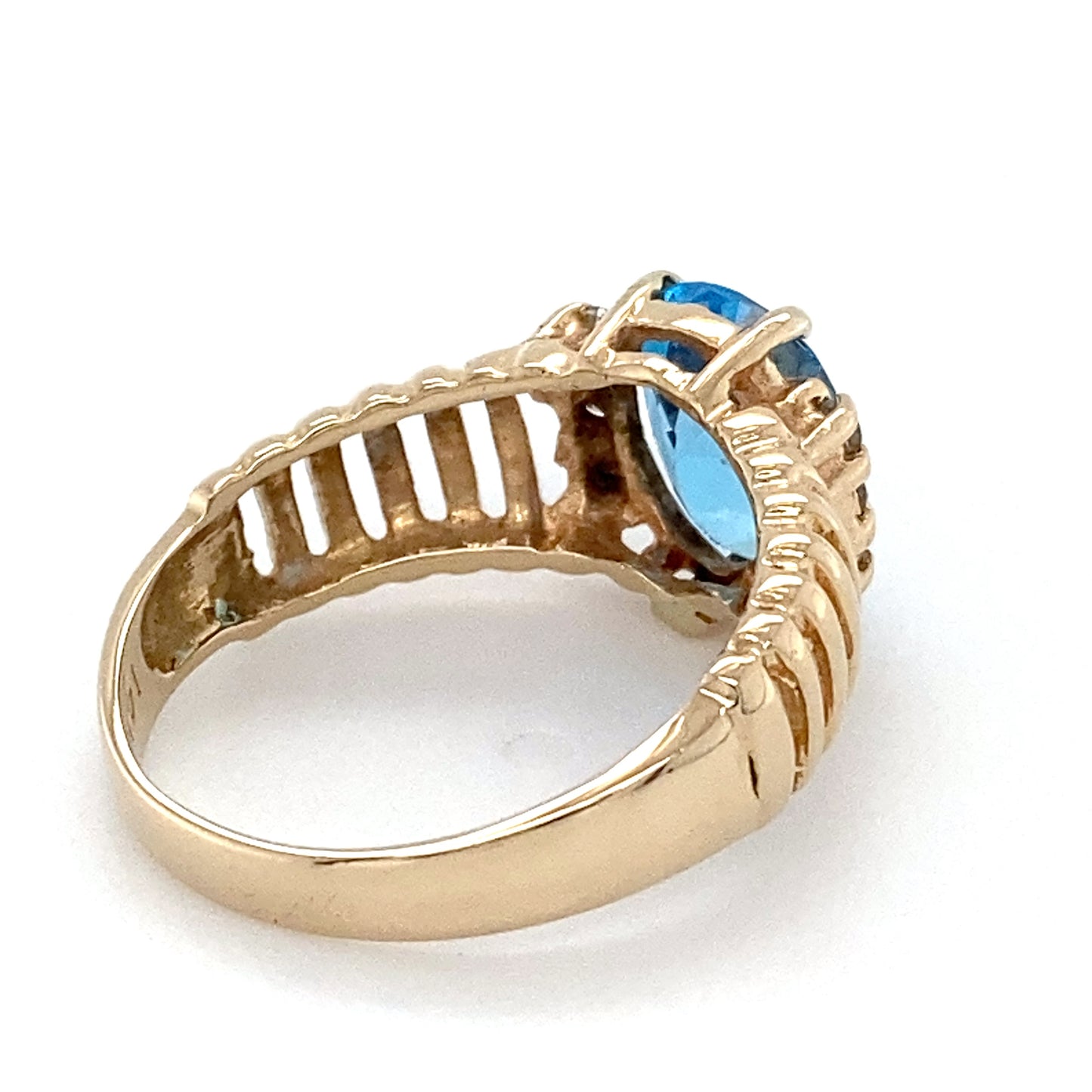 14K Yellow Gold Topaz & Diamond Ring; 0.05CTW; Size 6.5