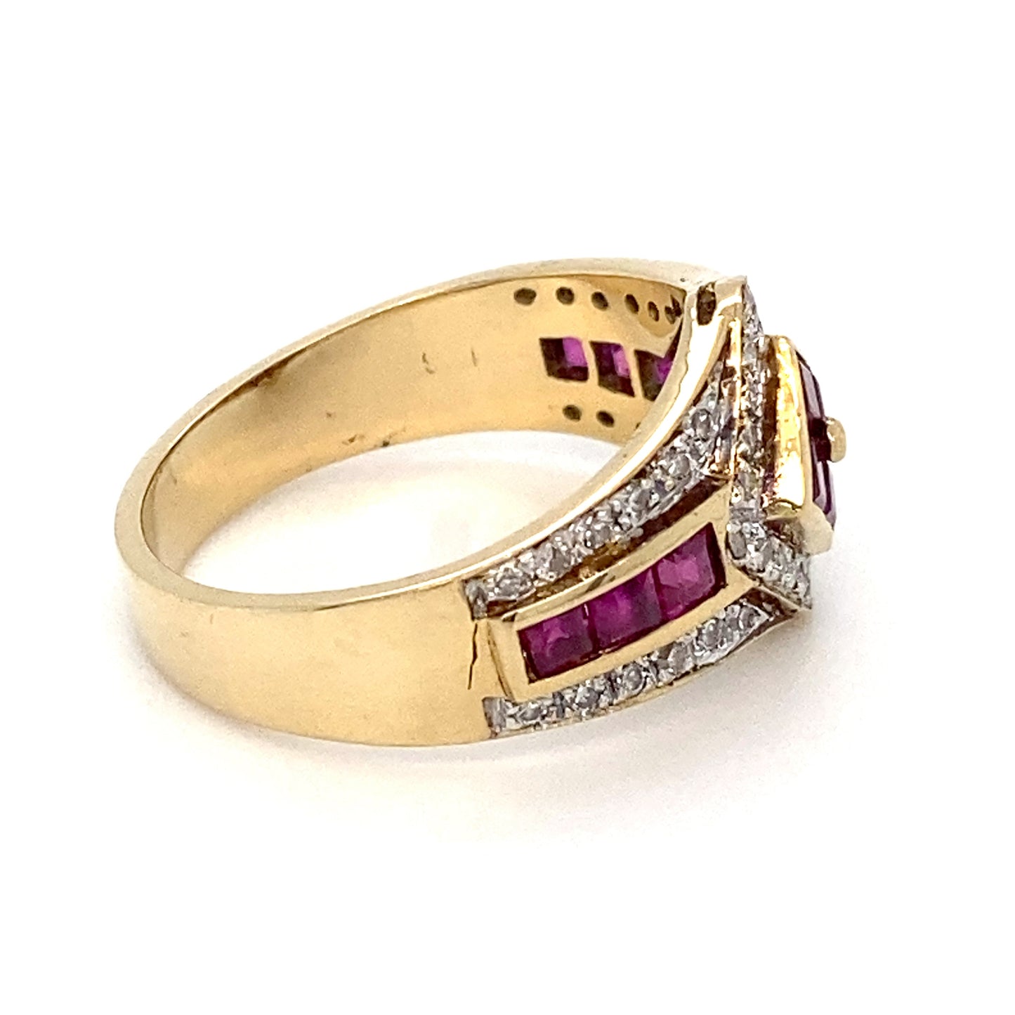 14K Yellow Gold Ruby & Diamond Ring; 3.0DWT; Size 6