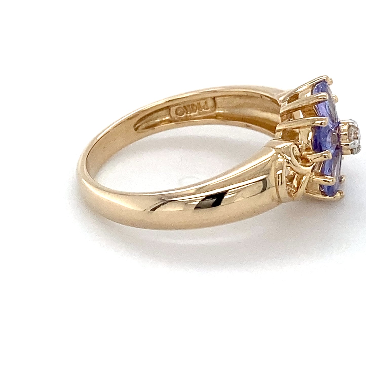 14K Yellow Gold Amethyst & Diamond Ring; 2.1DWT; Size 6