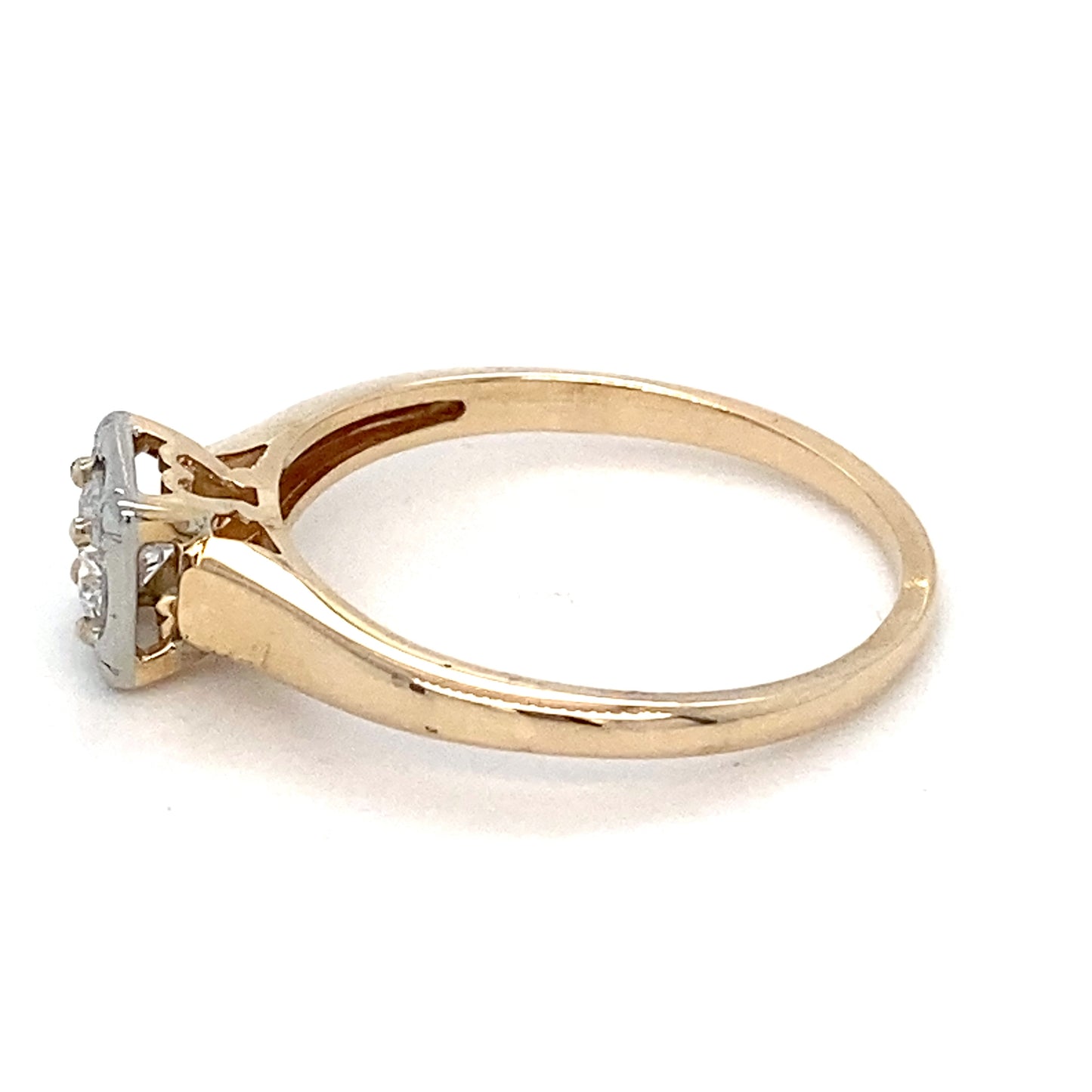 14K Yellow Gold Lady's Diamond Solitaire Ring; 1.1DWT; 1.7g; Size 6.5