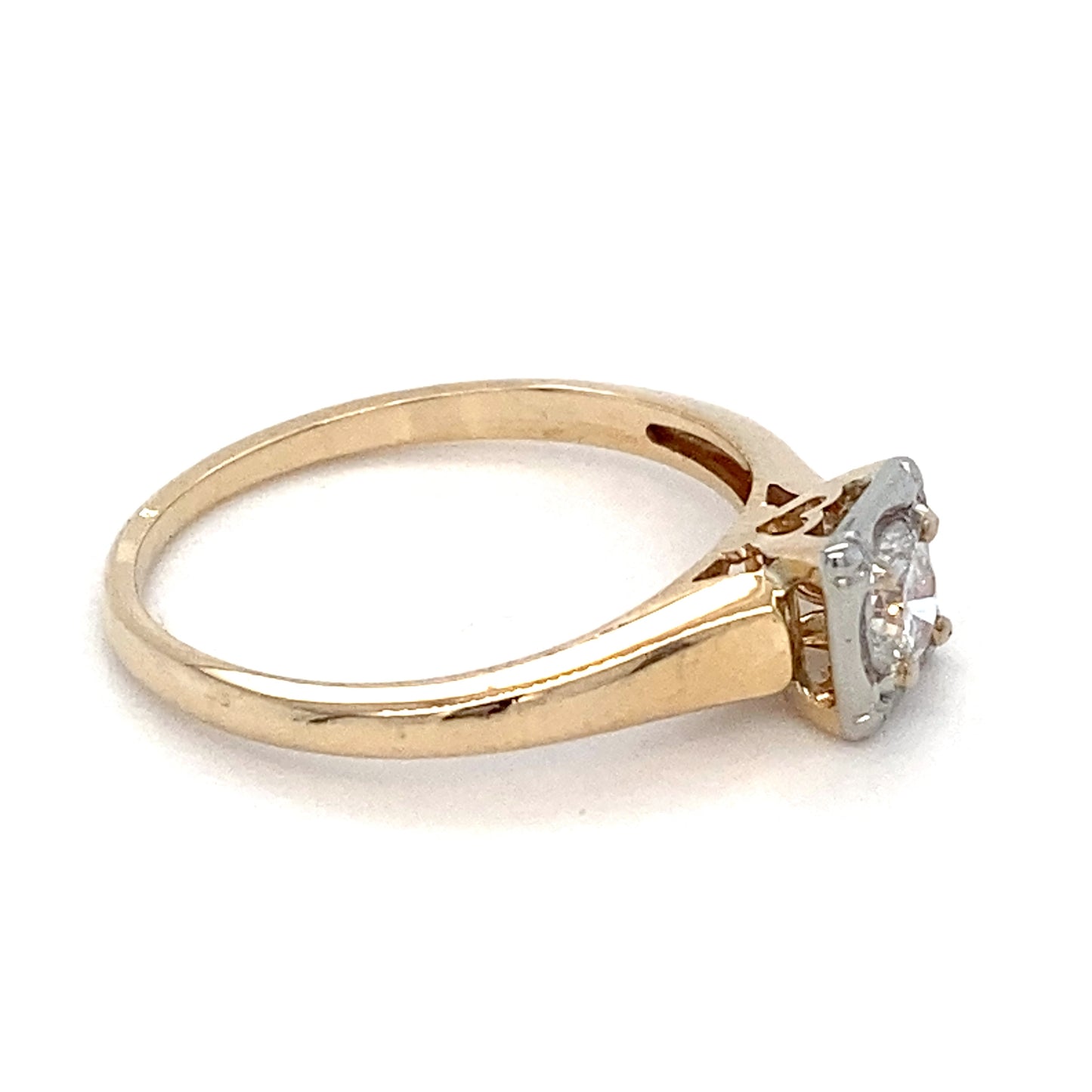 14K Yellow Gold Lady's Diamond Solitaire Ring; 1.1DWT; 1.7g; Size 6.5