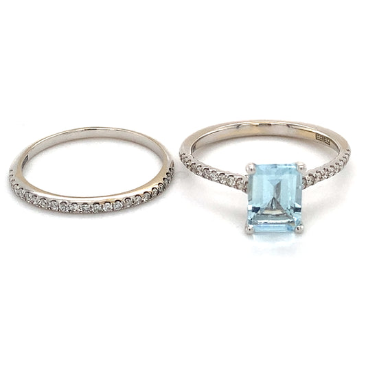 18K White Gold Diamond & Aquamarine Lady's Ring; 3.2DWT; Size 7