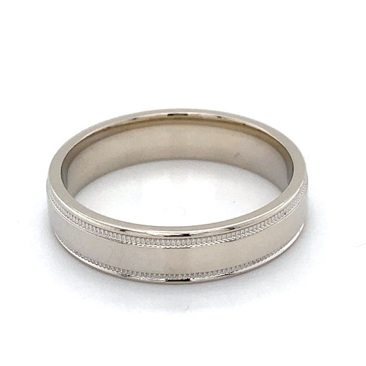 14K White Gold Gentleman's Fashion Ring; 4.0DWT; Size 10