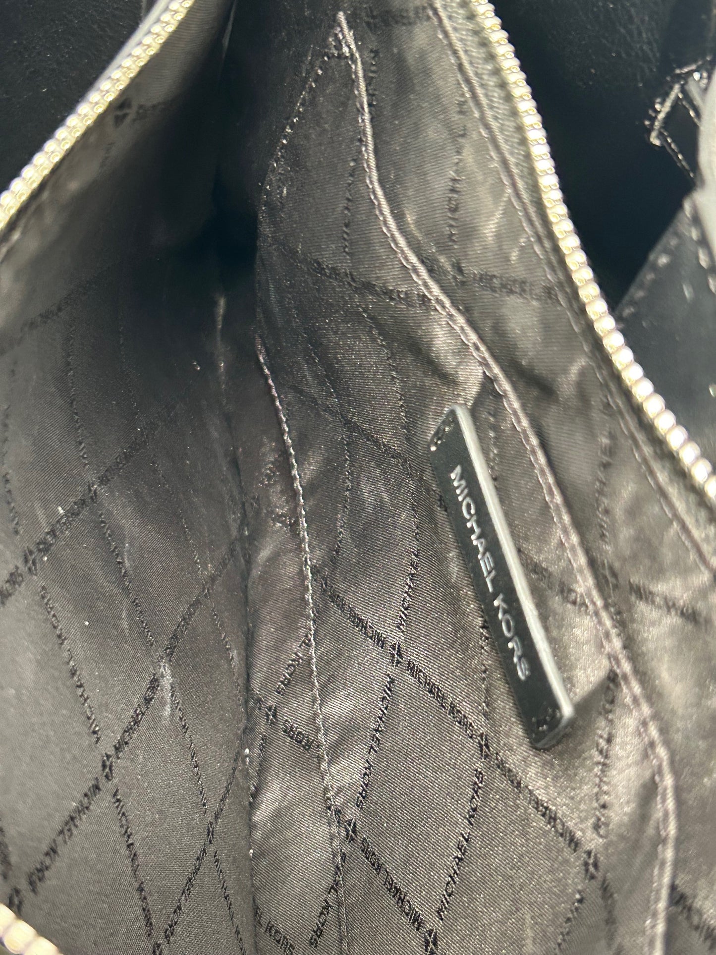 Michael Kors Carson Large Signature Logo Tote Bag - Black