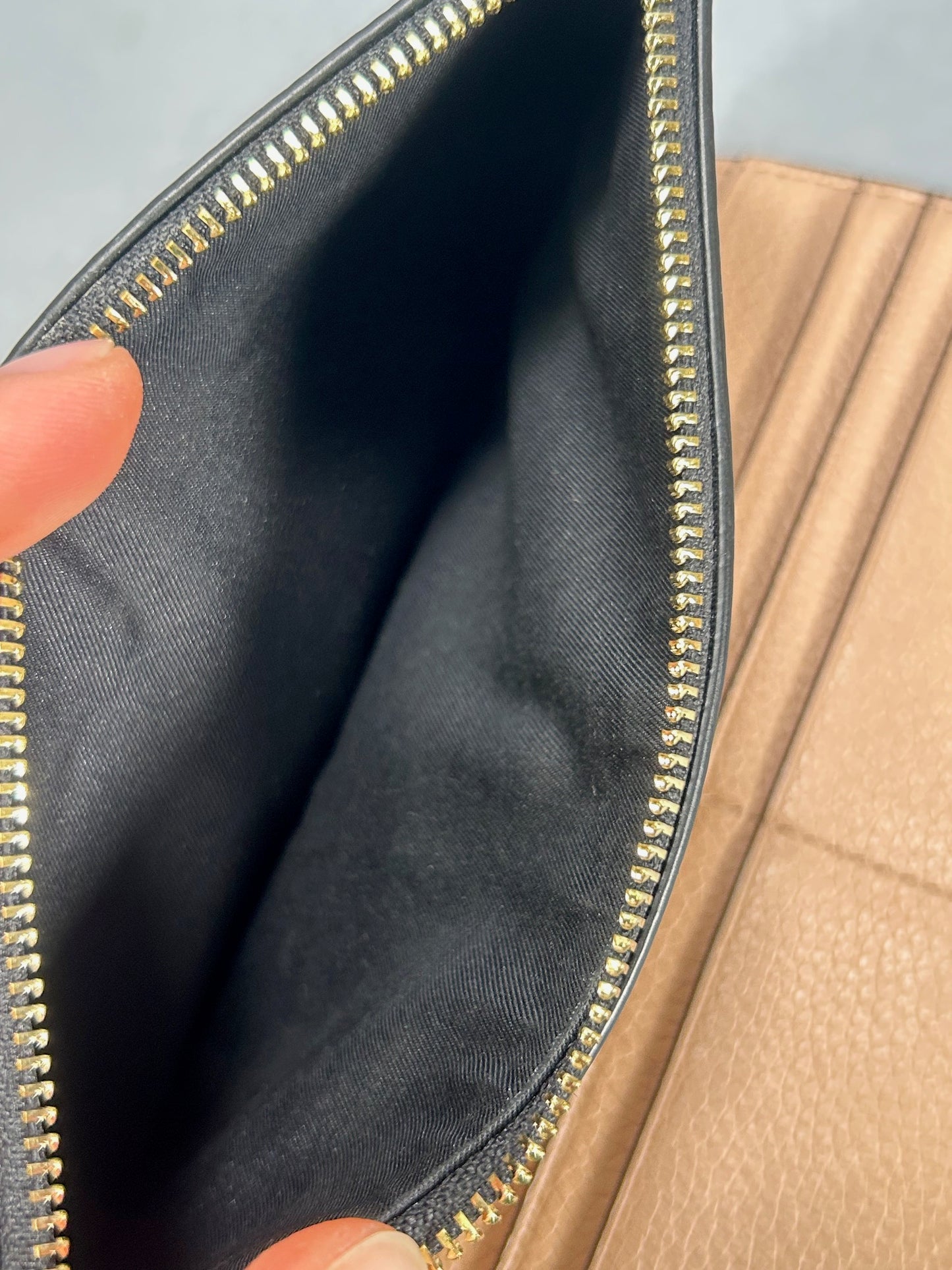 Tory Burch Blake Wallet