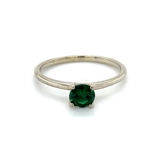 14K White Gold Green Gem Stone Lady's Fashion Ring; 1.2DWT; Size 7