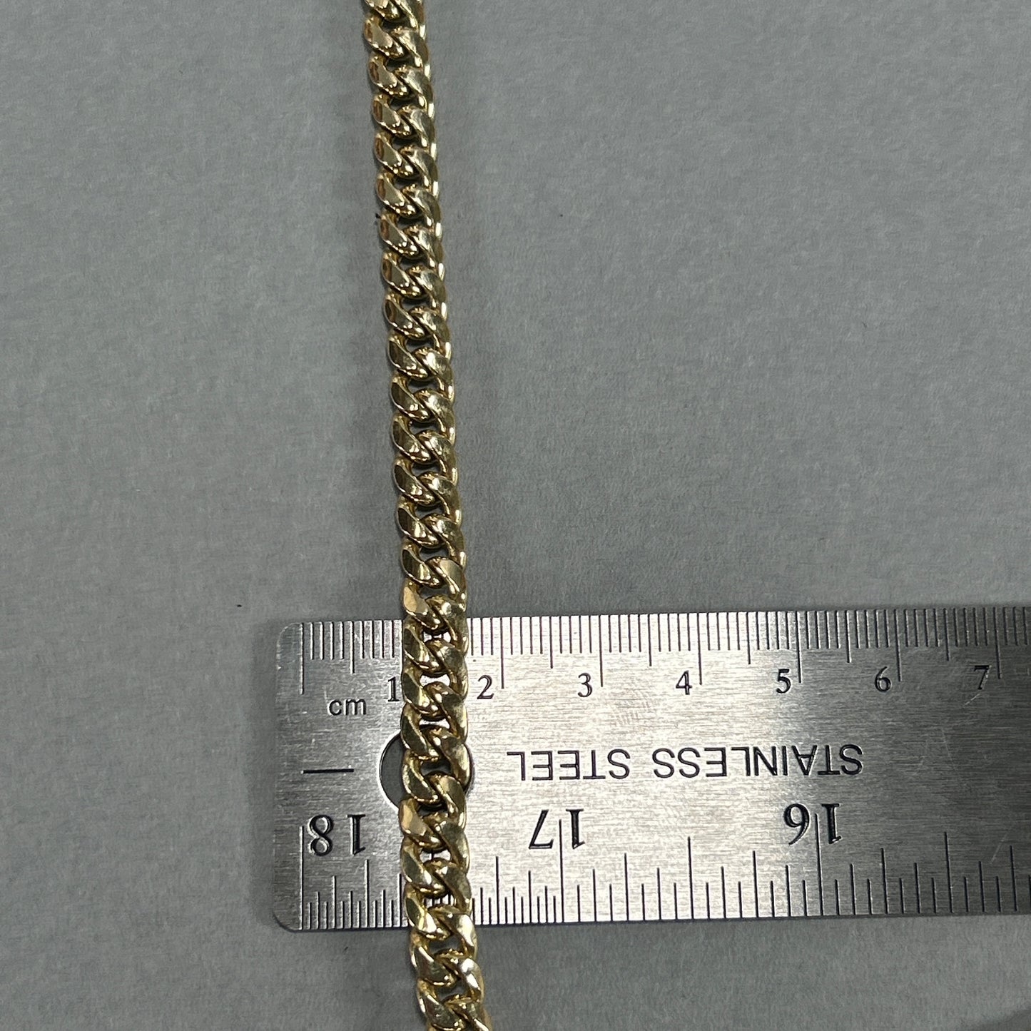 10K Yellow Gold 22" Curb Chain; 23.9g
