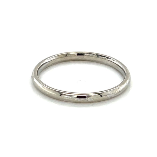 10K White Gold Wedding Band; 1.5g; Size 7