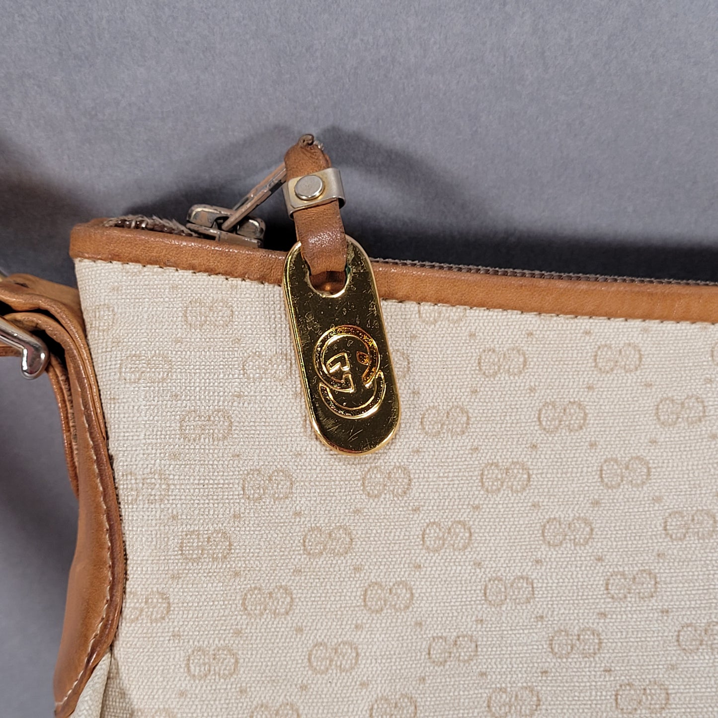 Gucci HOBO Women's Purse Hand Bag