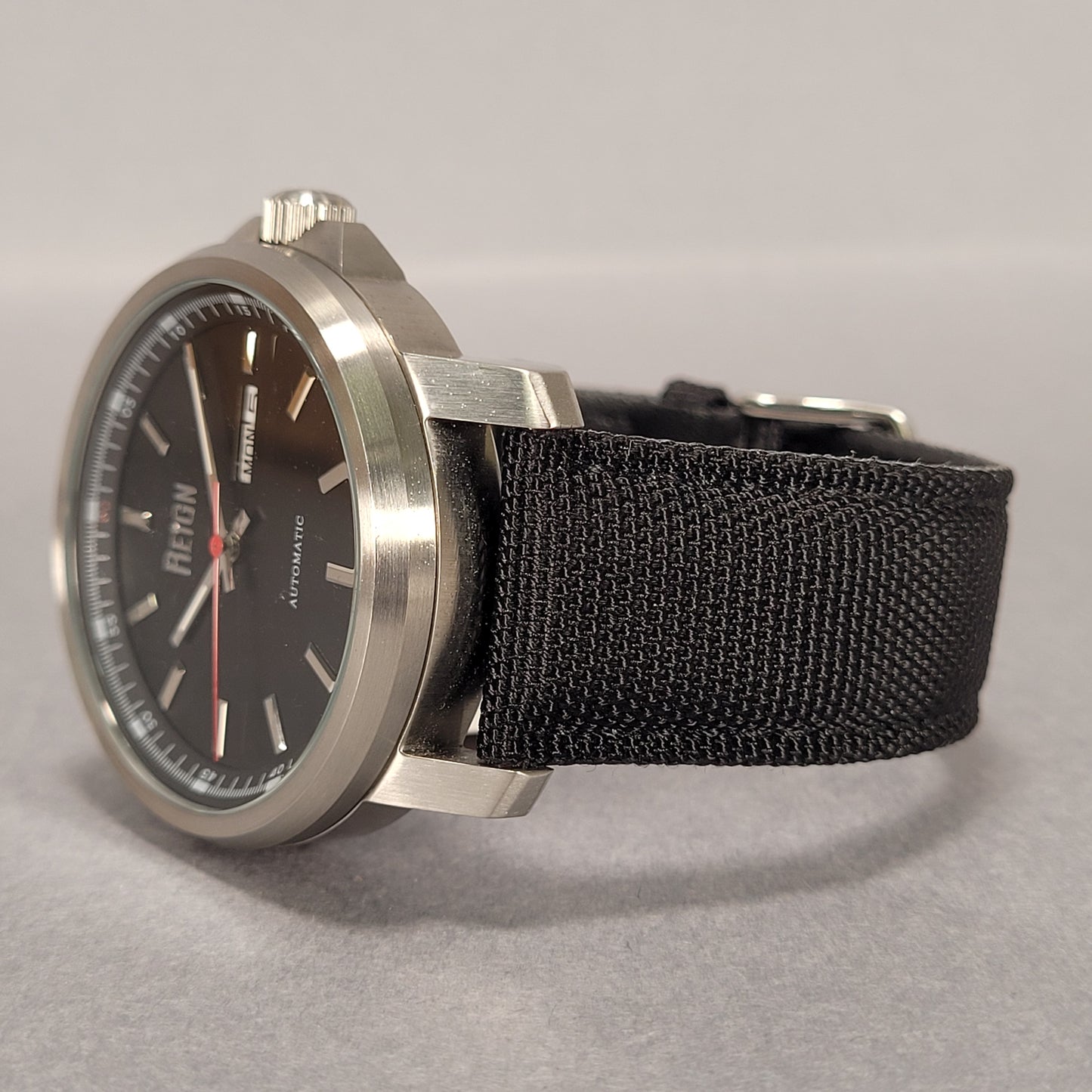 Reign Helios Day Date Men's Watch 42mm