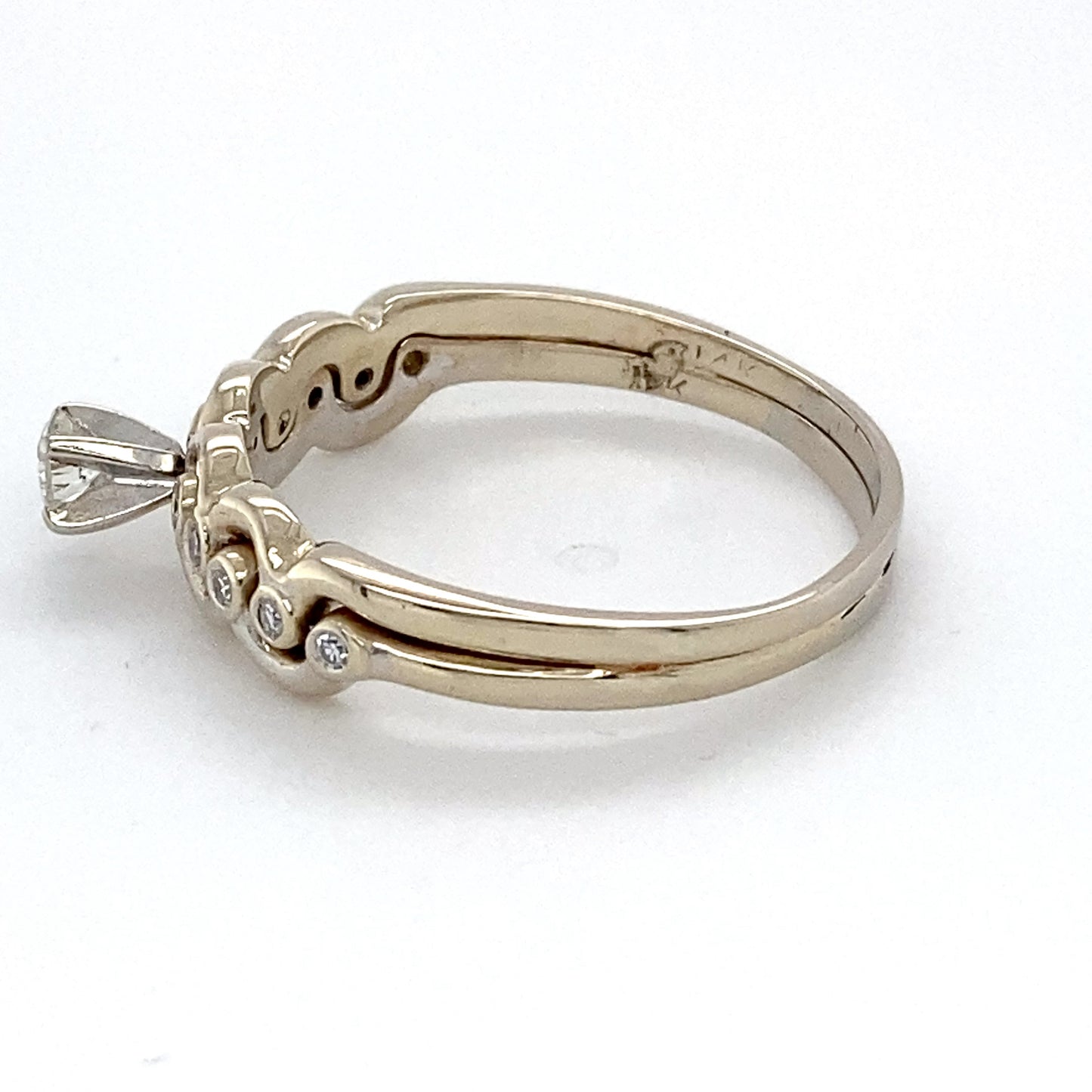 14K White Gold Diamond Ring; 0.25CTW; Size 9.5