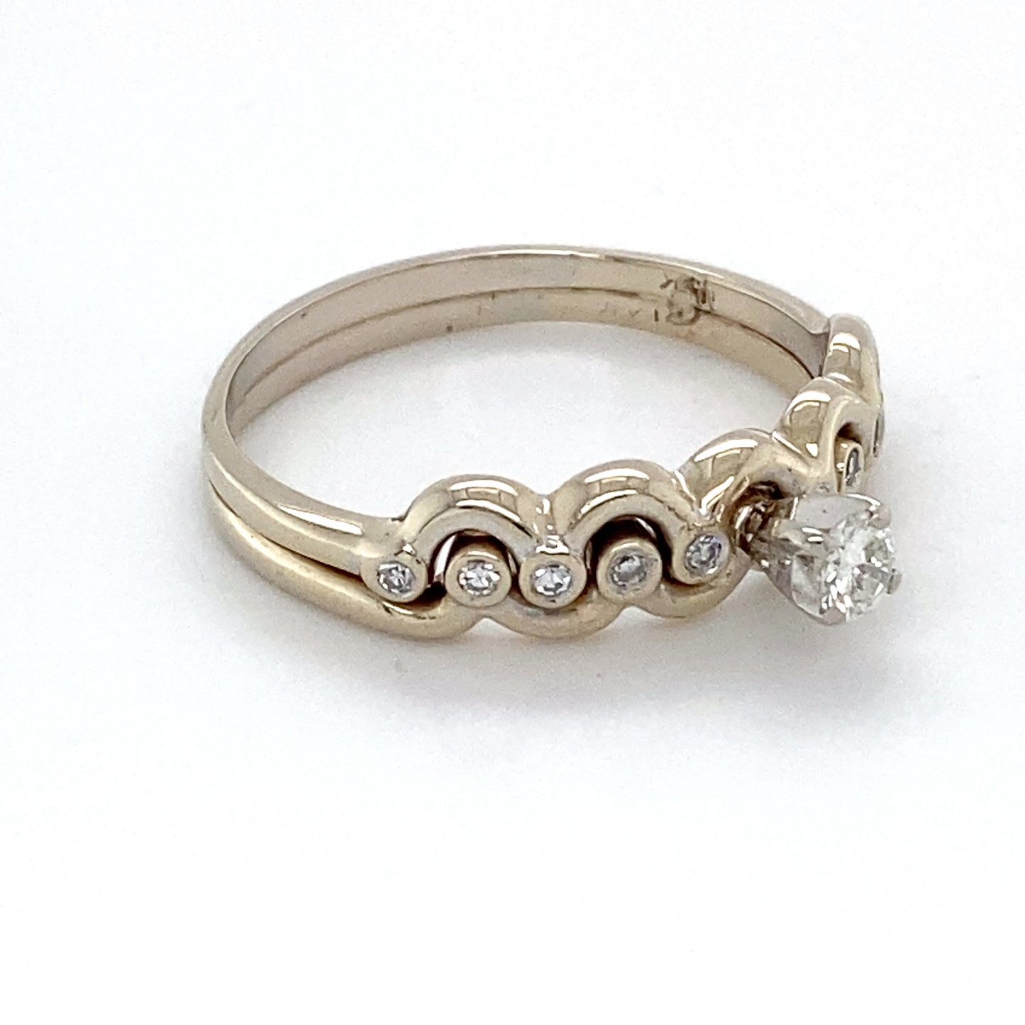 14K White Gold Diamond Ring; 0.25CTW; Size 9.5