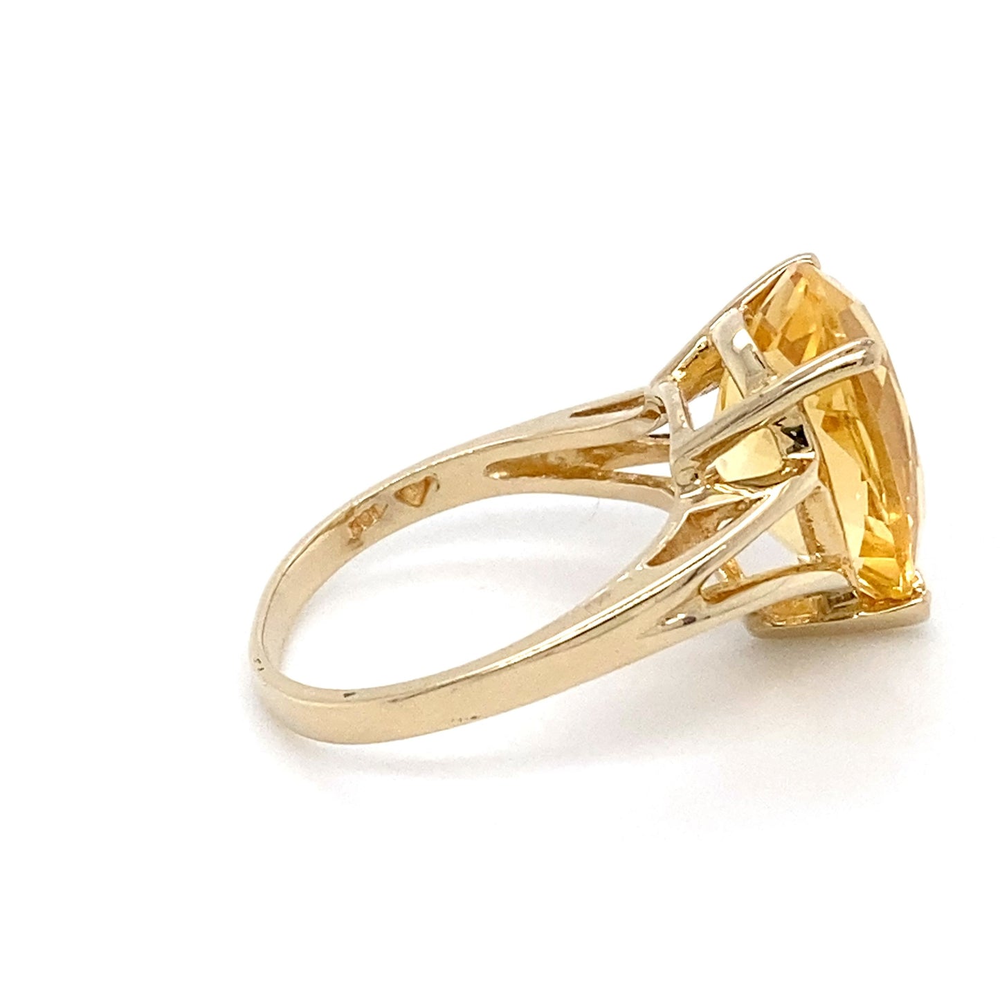 10K Yellow Gold Ring w/ Citrine 2.9DWT; Size 7.5; 4.5g