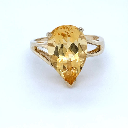 10K Yellow Gold Ring w/ Citrine 2.9DWT; Size 7.5; 4.5g