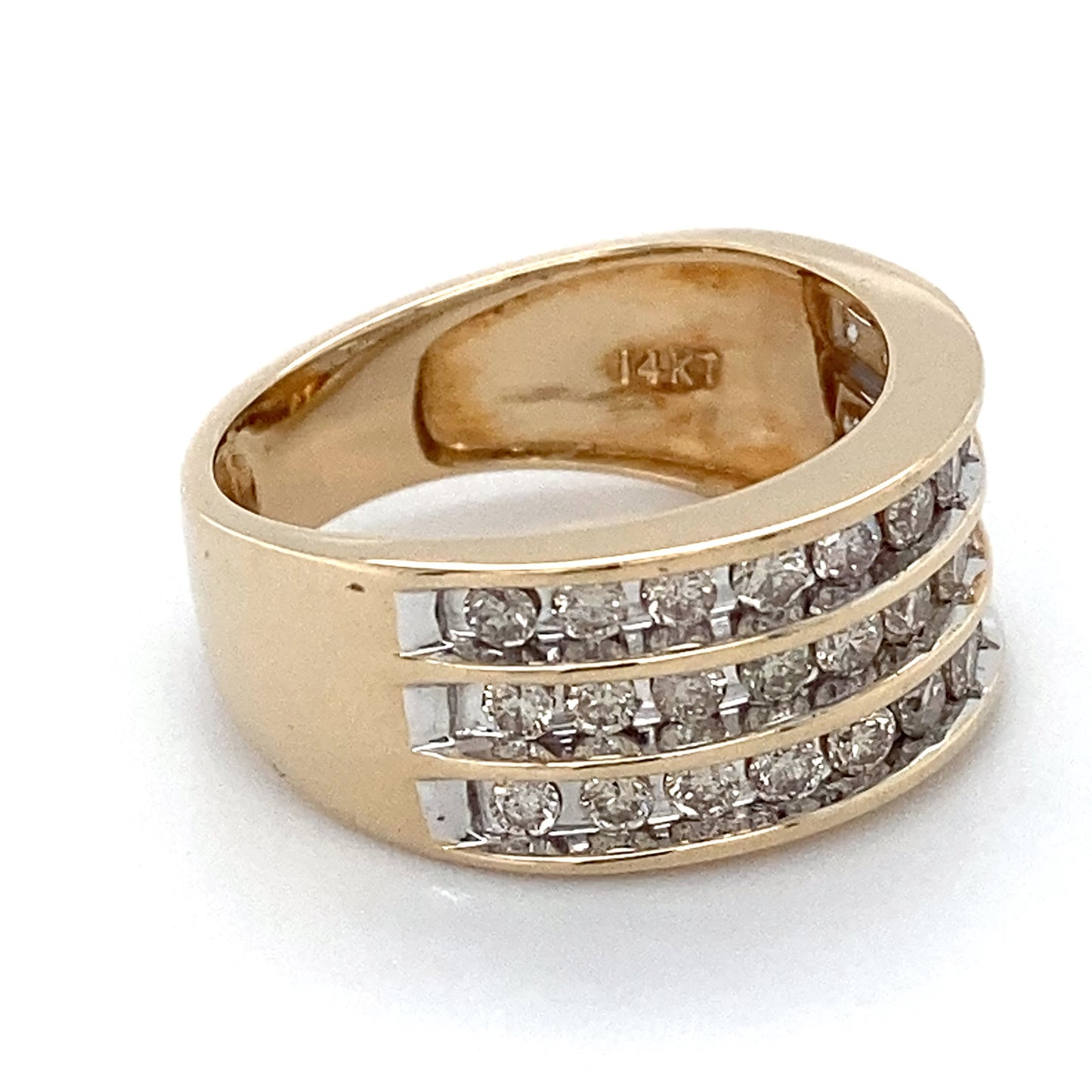 14K Yellow Gold Diamond Ring; 5.5g; 3.6DWT; Size: 7