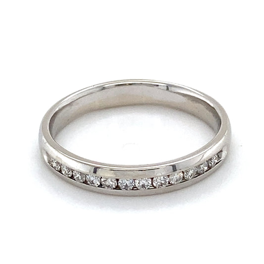 14K White Gold Diamond Ring; 0.15CTW; Size 8; 3.0g