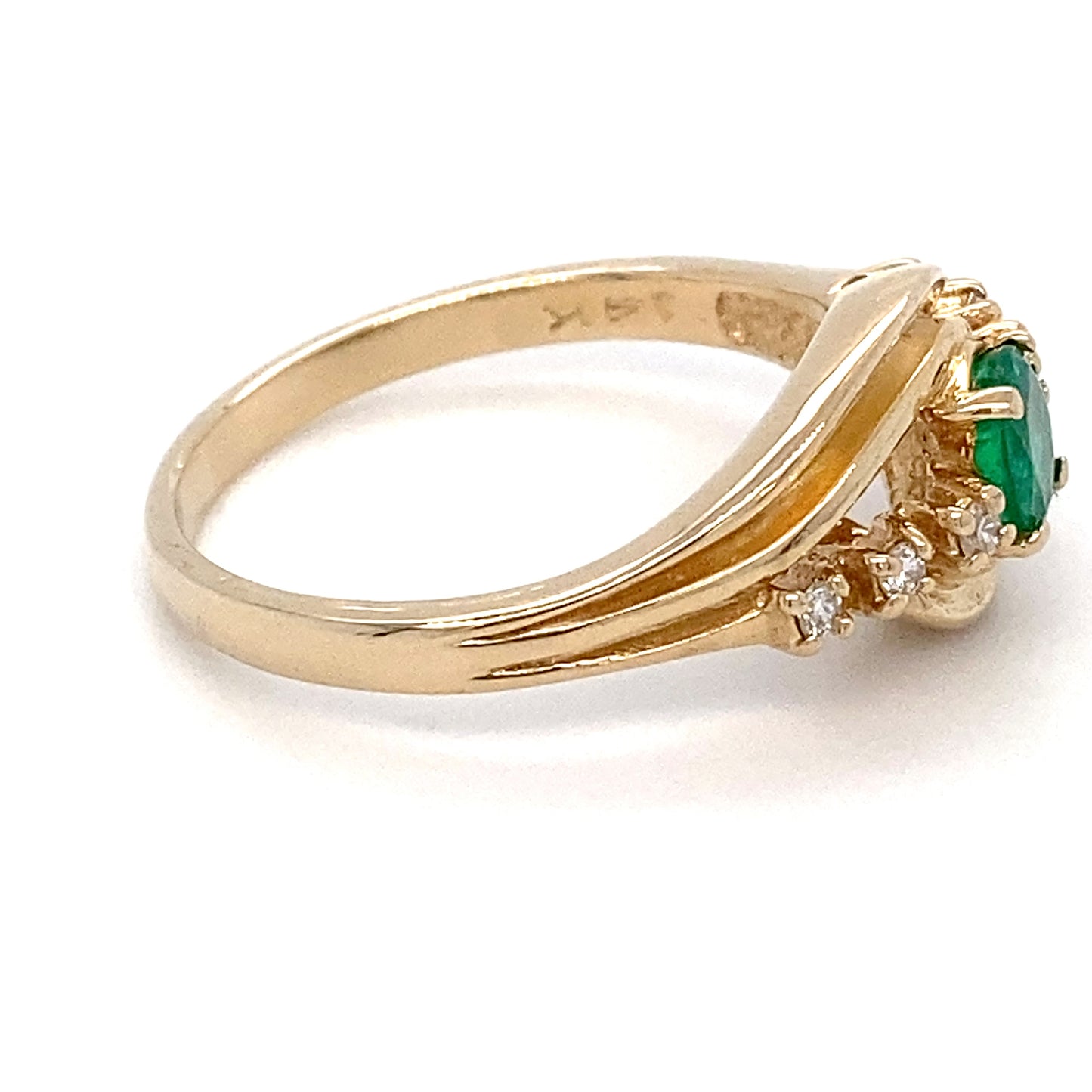 14K Yellow Gold Emerald & Diamonds Ring;  2.7DWT; 0.99 & 0.06CTW; Size 9.5